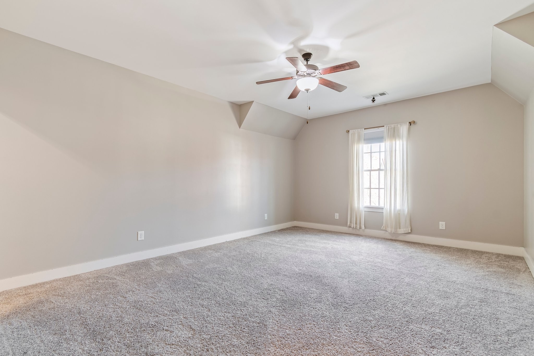 342 Finnhorse Ln
