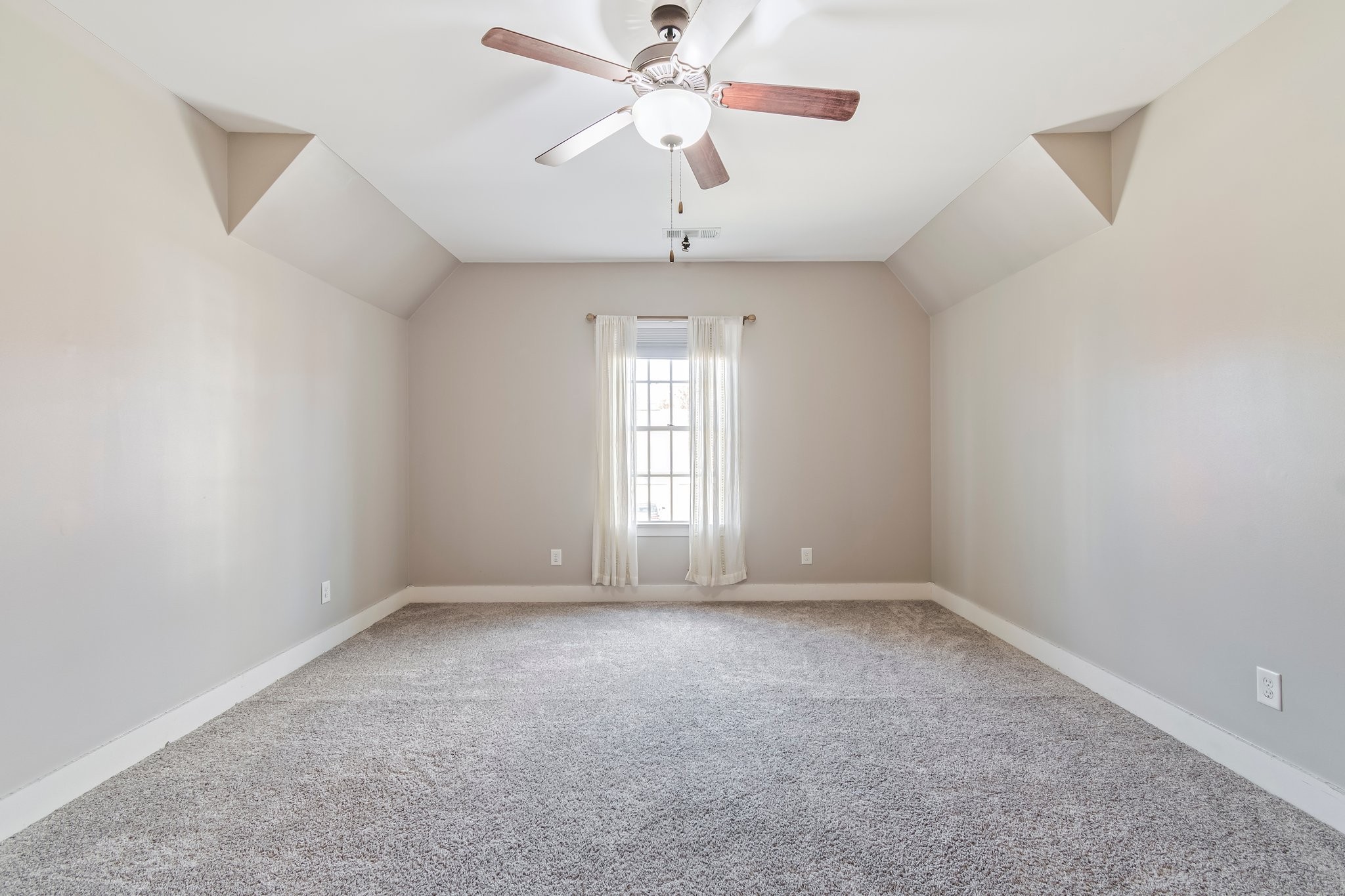 342 Finnhorse Ln