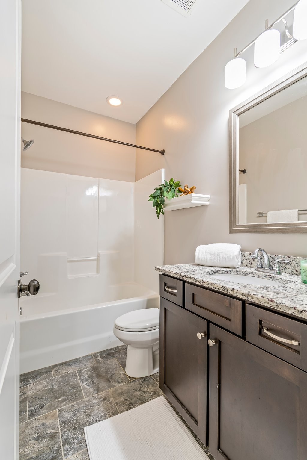 342 Finnhorse Ln