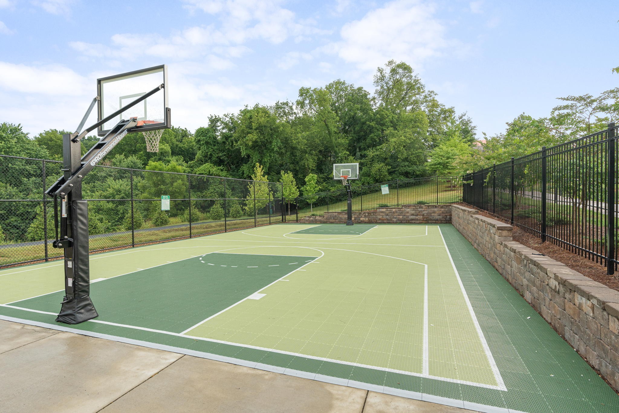 342 Finnhorse Ln
