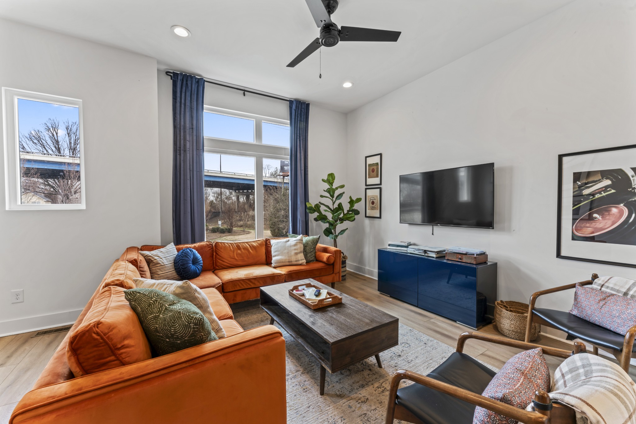 2403 Jefferson St Unit: #C
