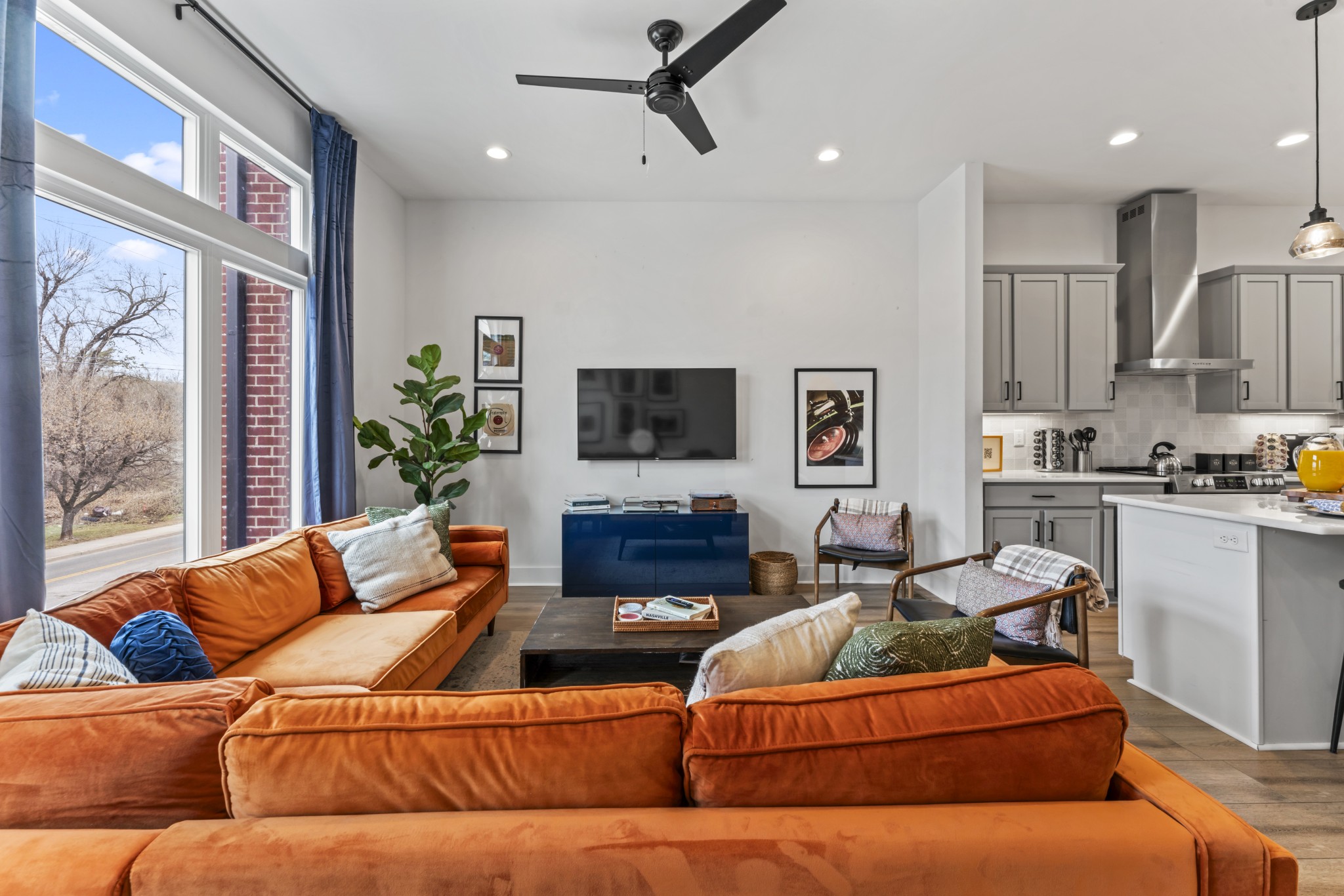 2403 Jefferson St Unit: #C
