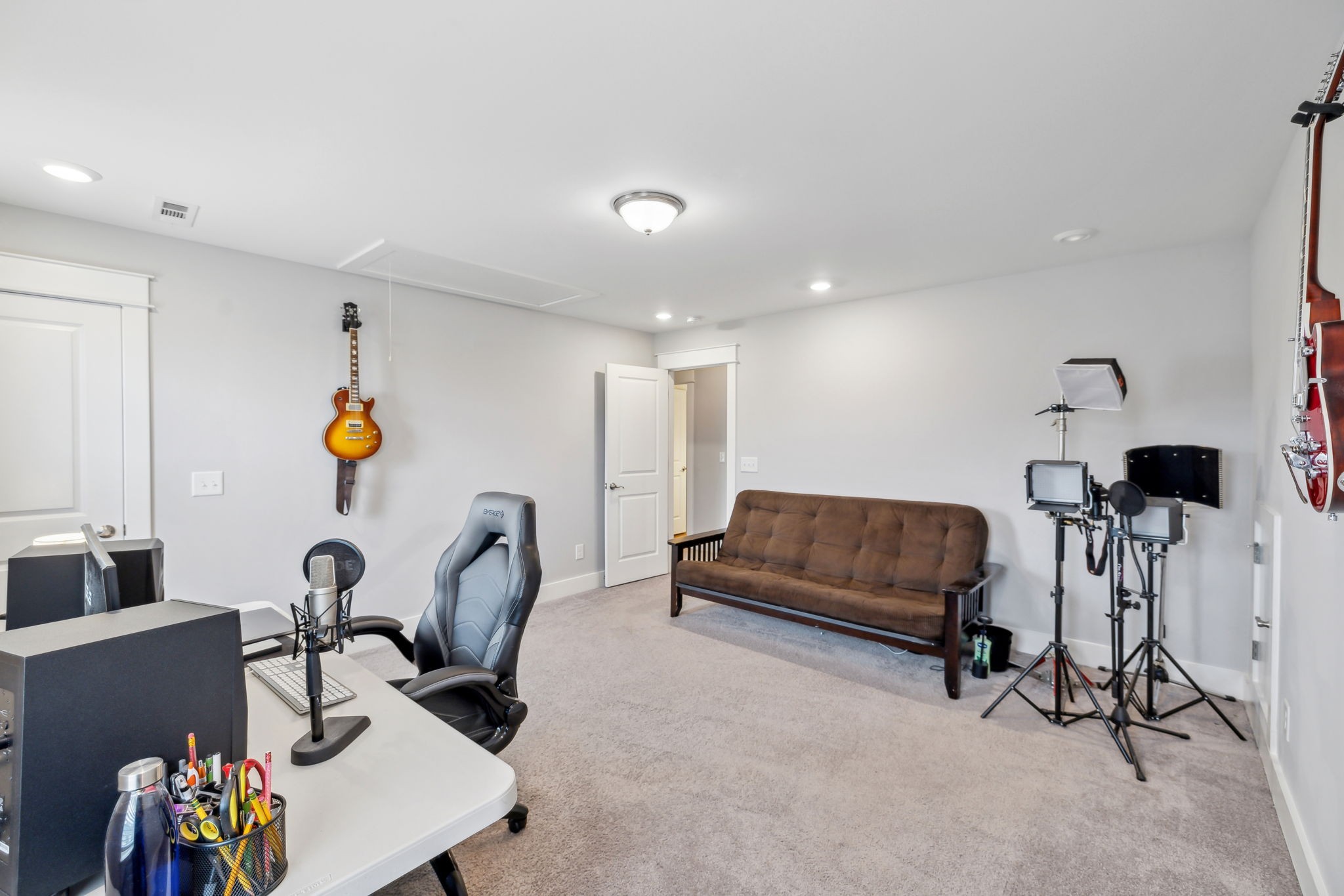 1151 Cotillion Dr