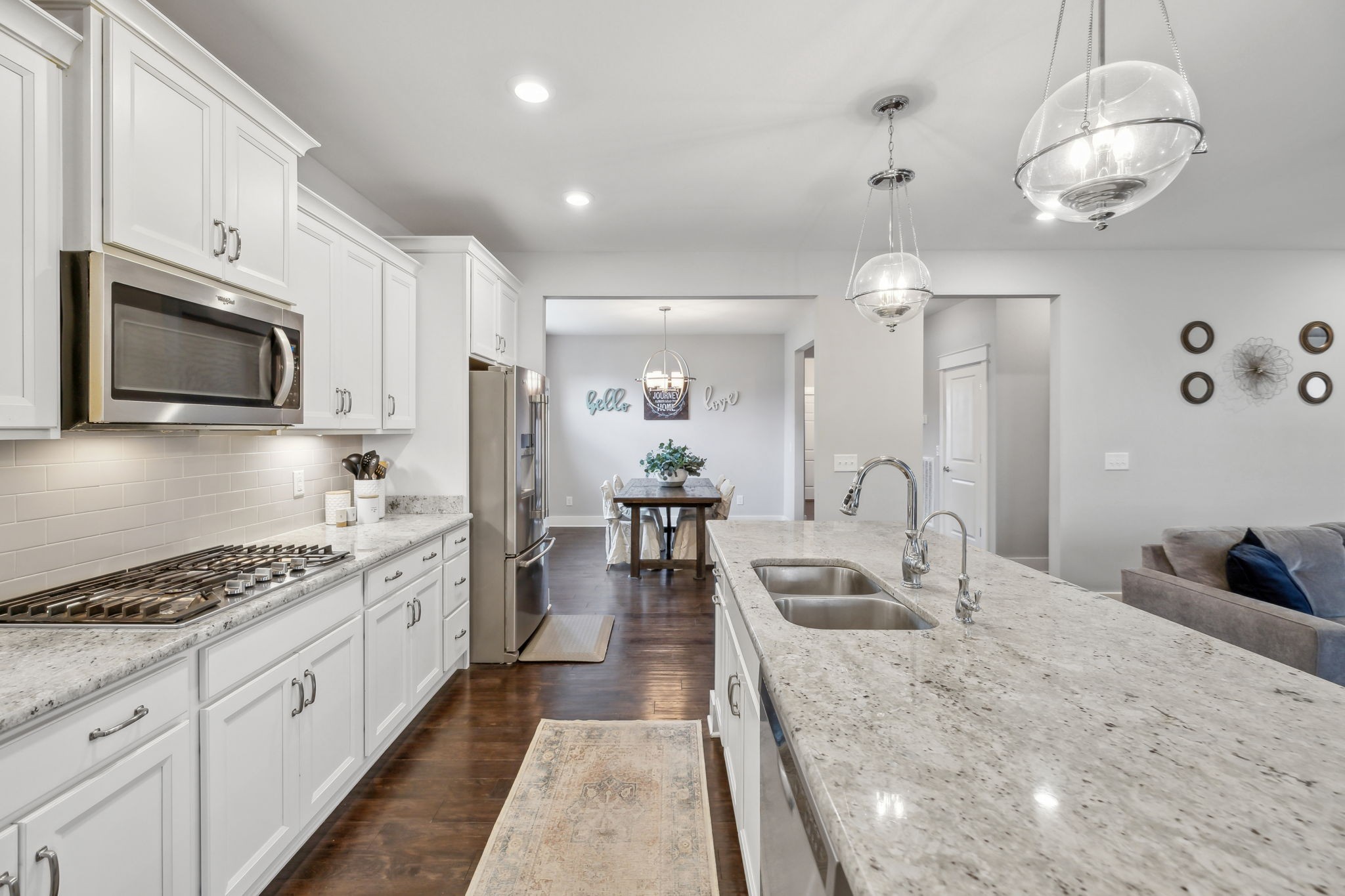 1151 Cotillion Dr