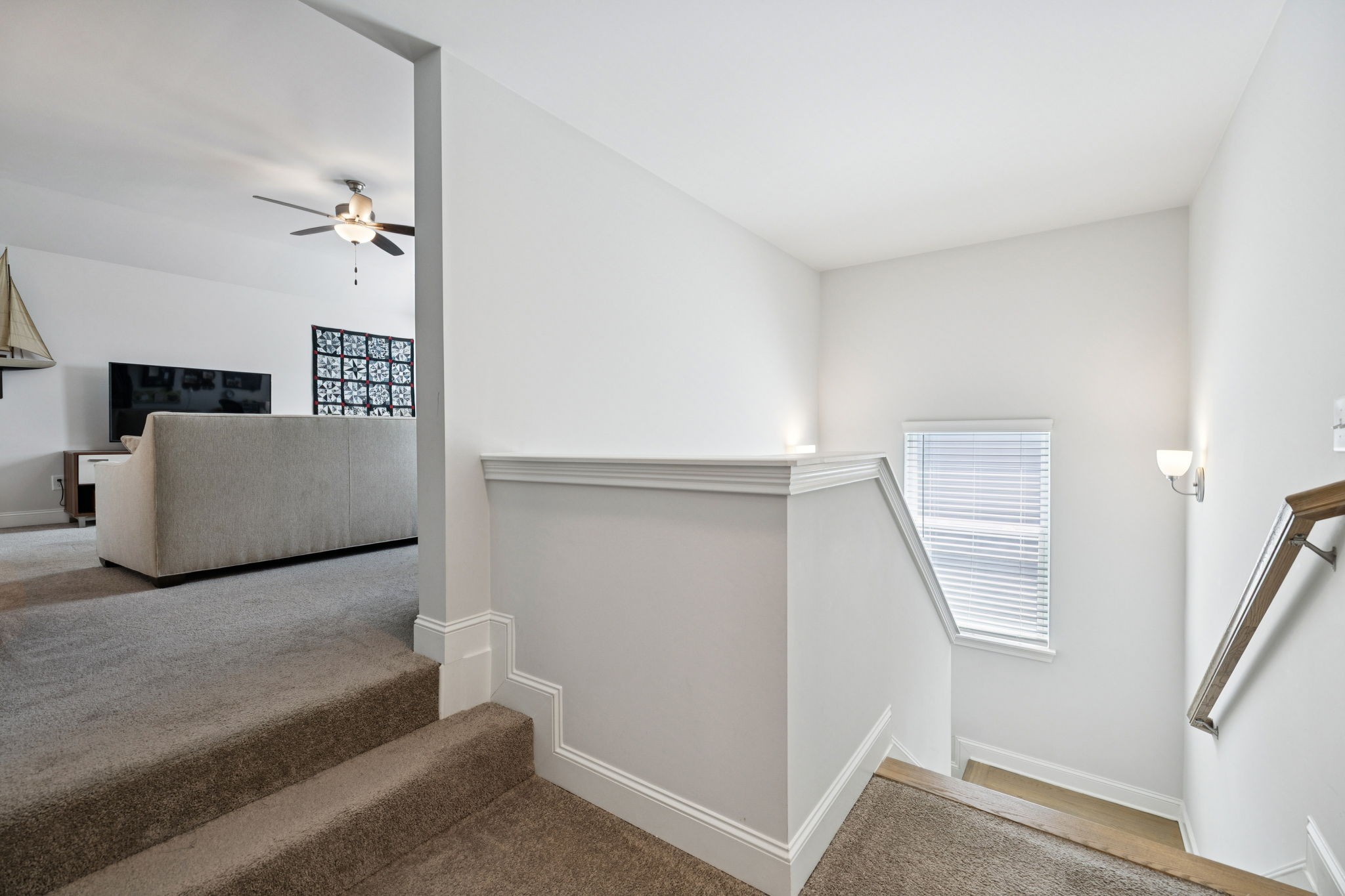 6421 Desmond Ave