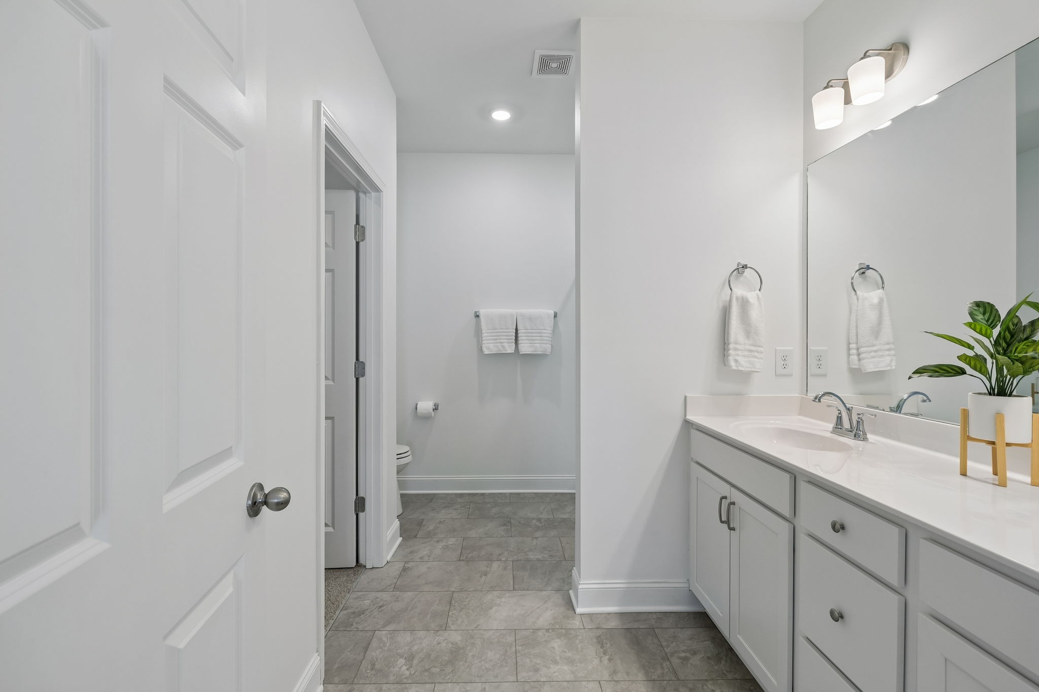 2330 Laurelstone Dr