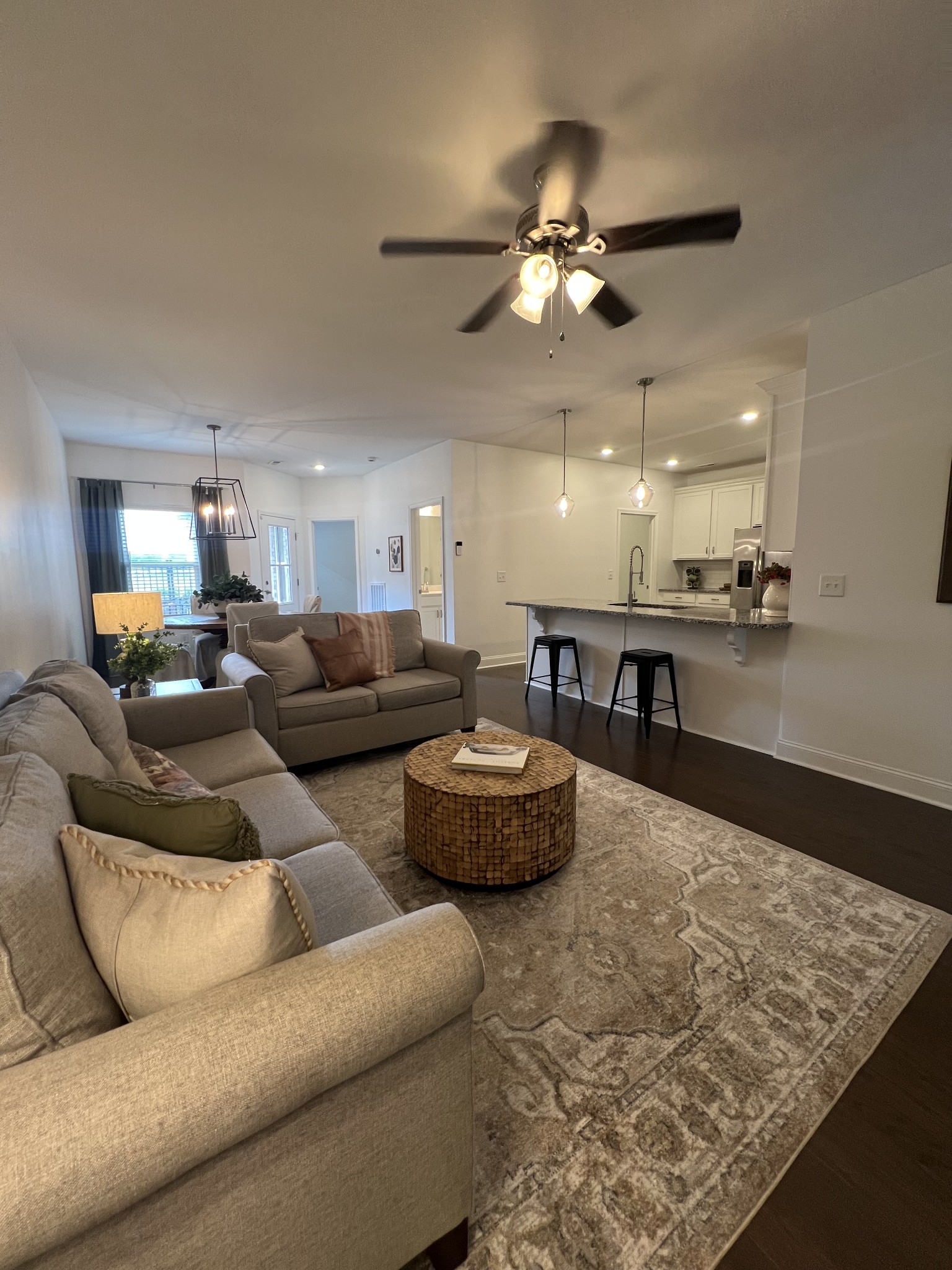 2330 Laurelstone Dr