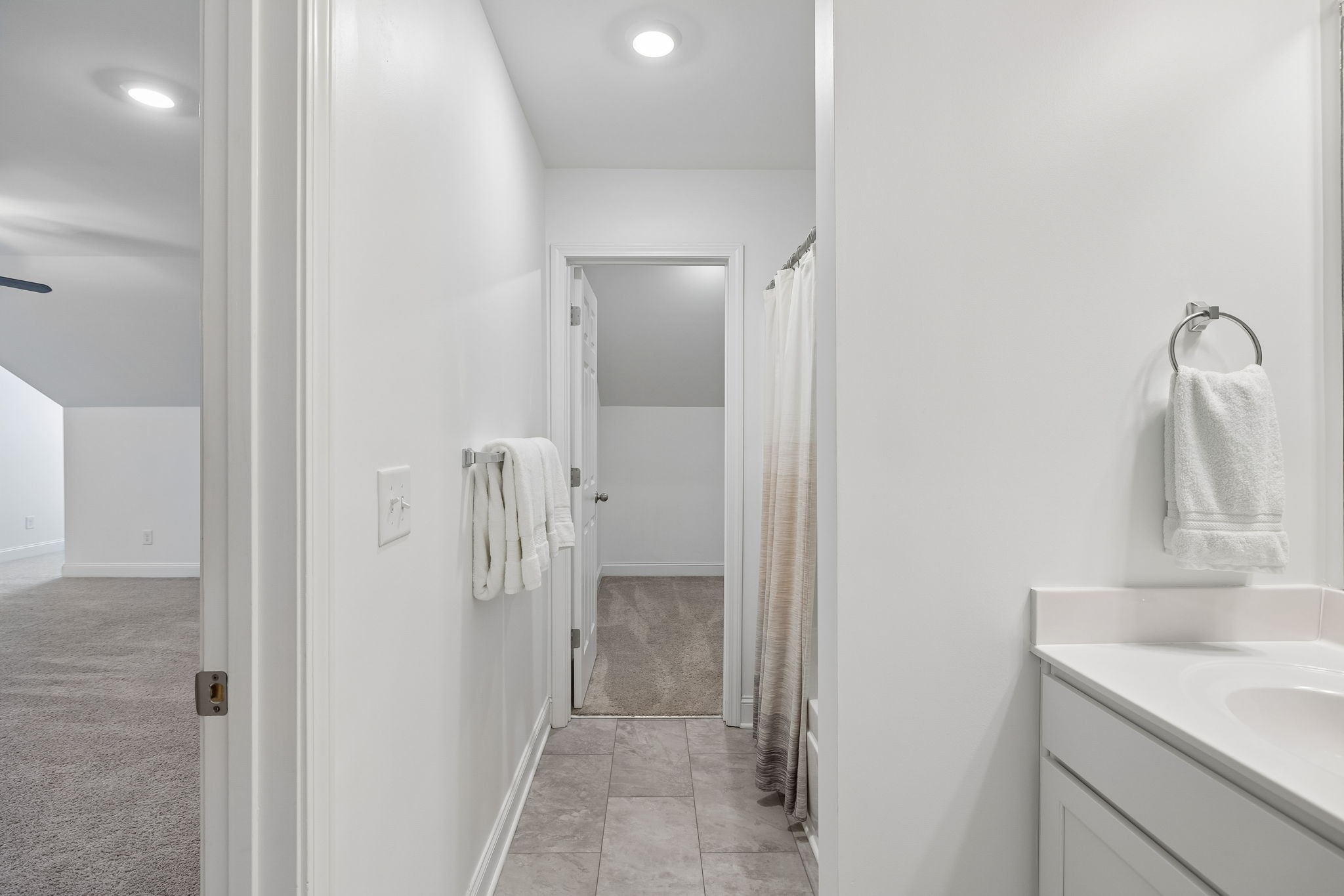 2330 Laurelstone Dr