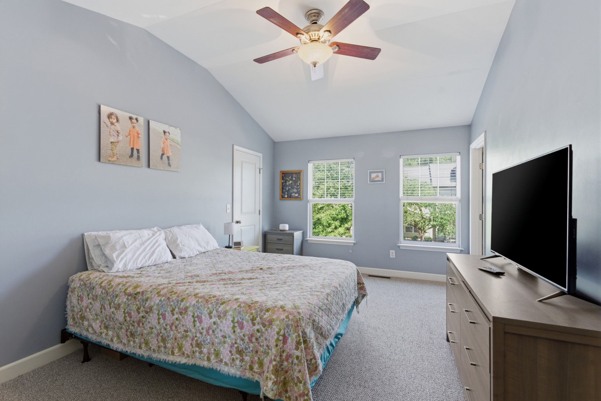 553 Rosedale Ave Unit: 110
