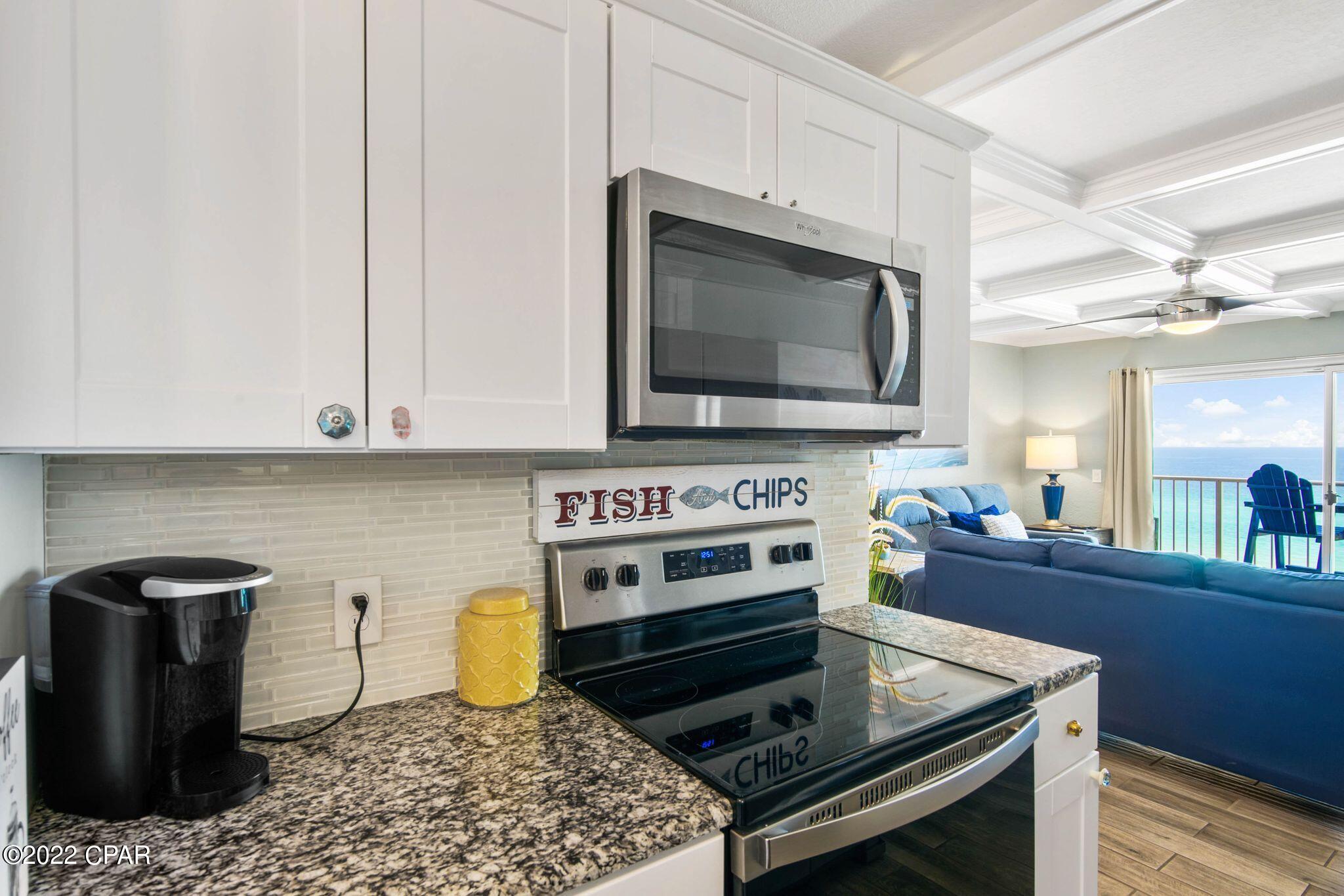 8743 Thomas Drive 1022