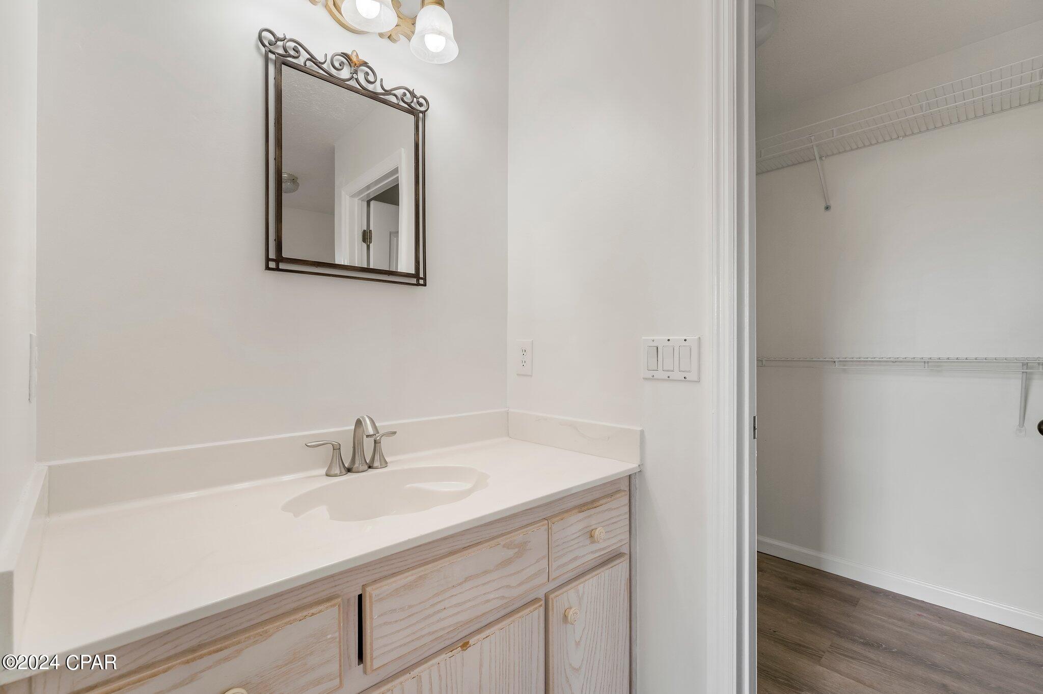 1631 Hope Circle