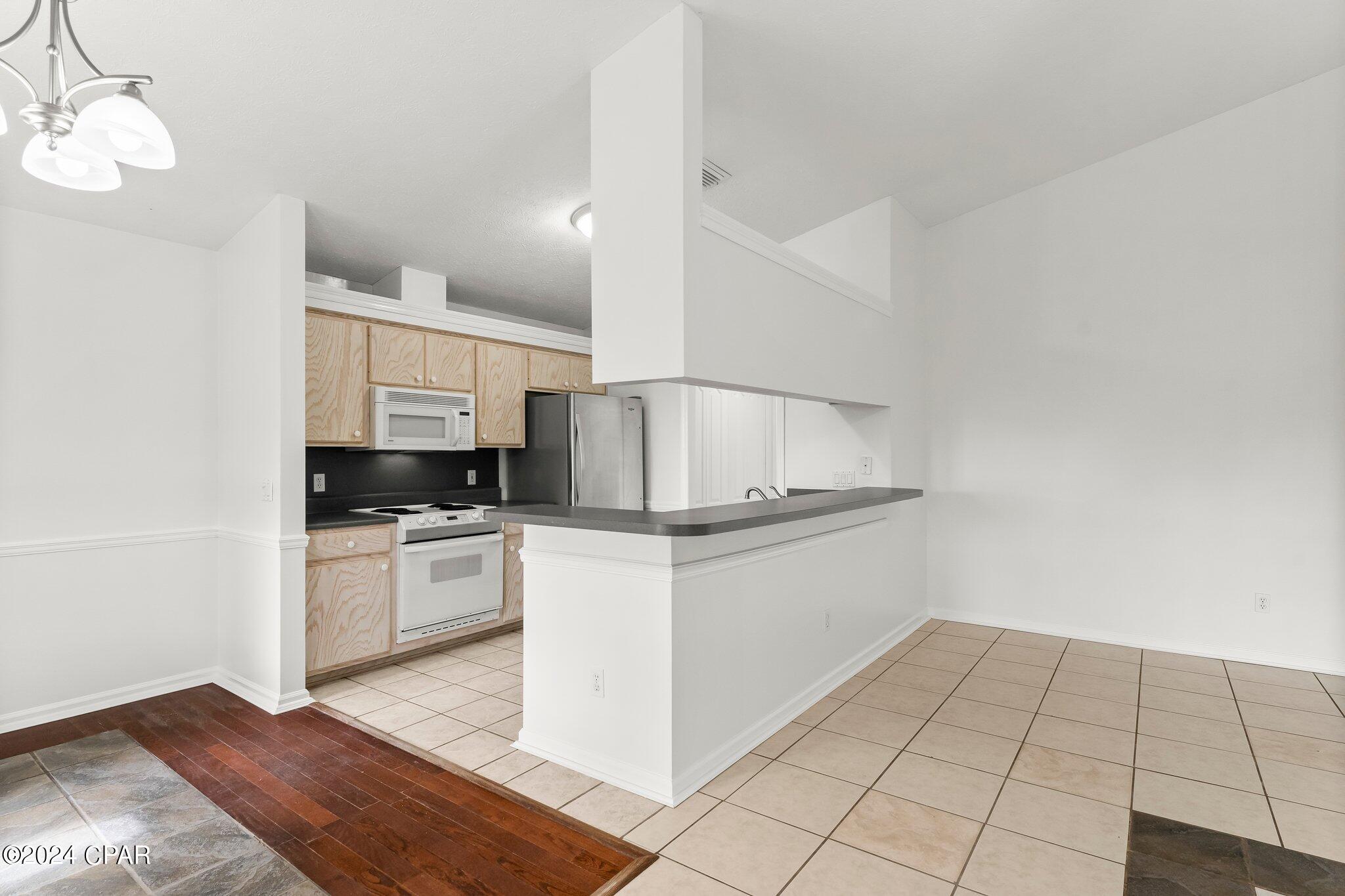 1631 Hope Circle