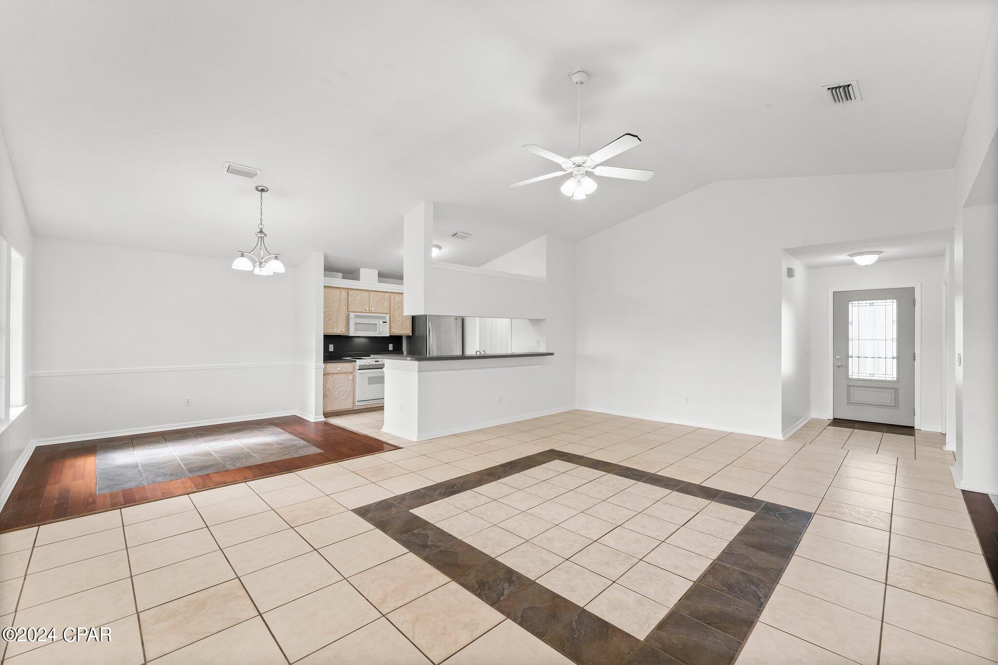 1631 Hope Circle