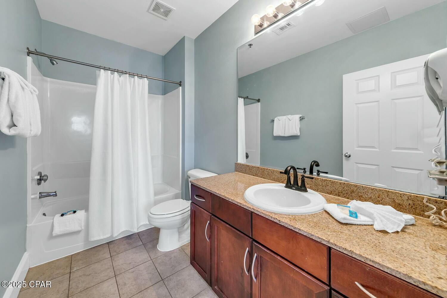 9860 S Thomas Drive 2013