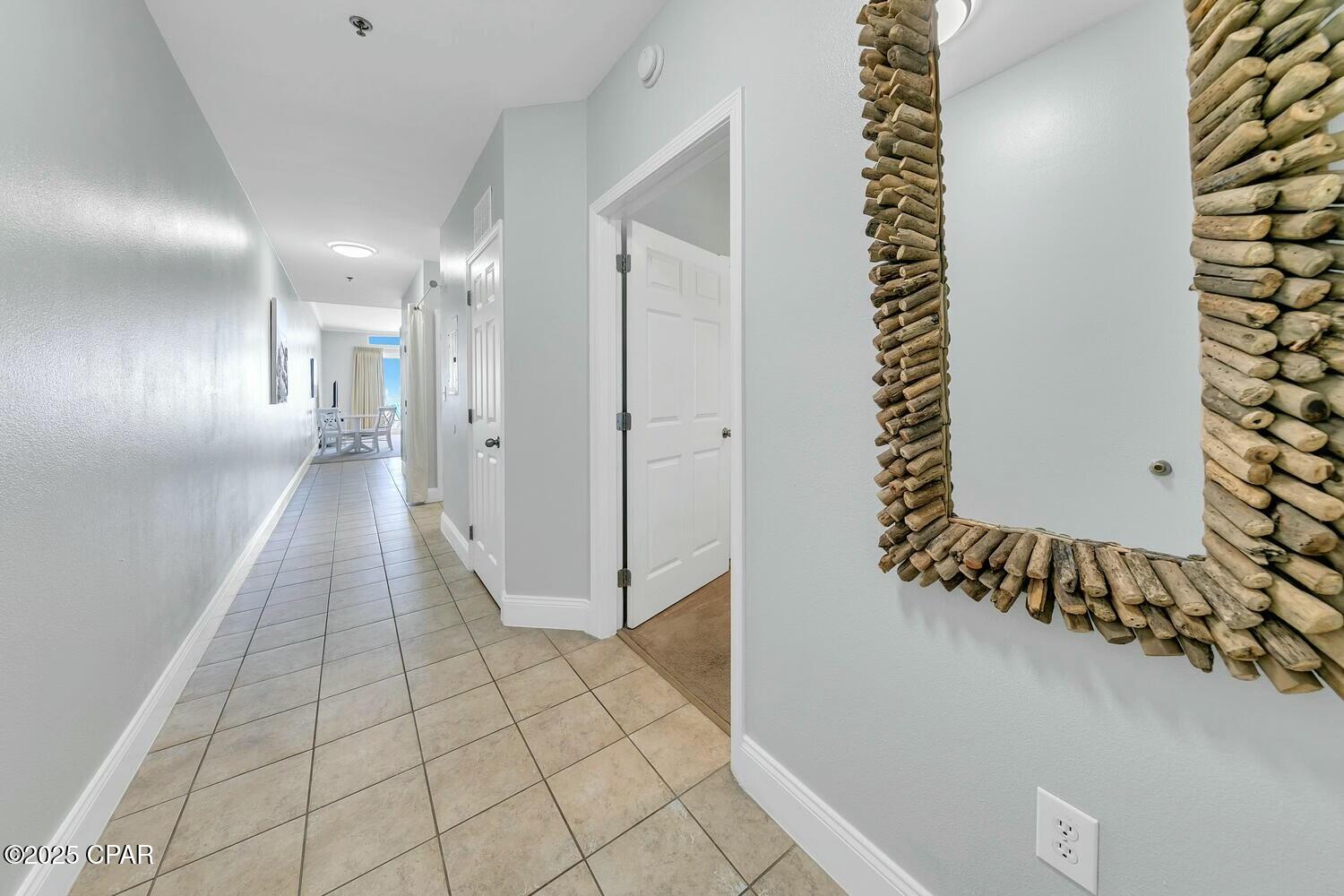 9860 S Thomas Drive 2017