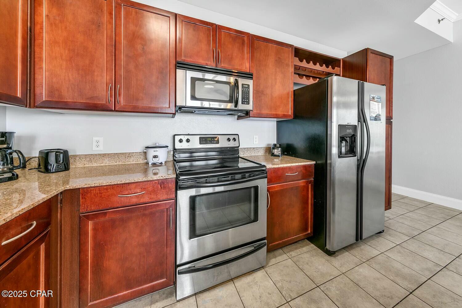 9860 S Thomas Drive 2017