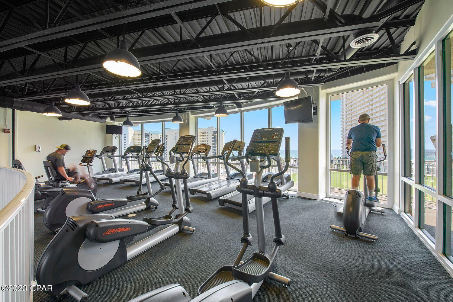 9860 S Thomas Drive 2017