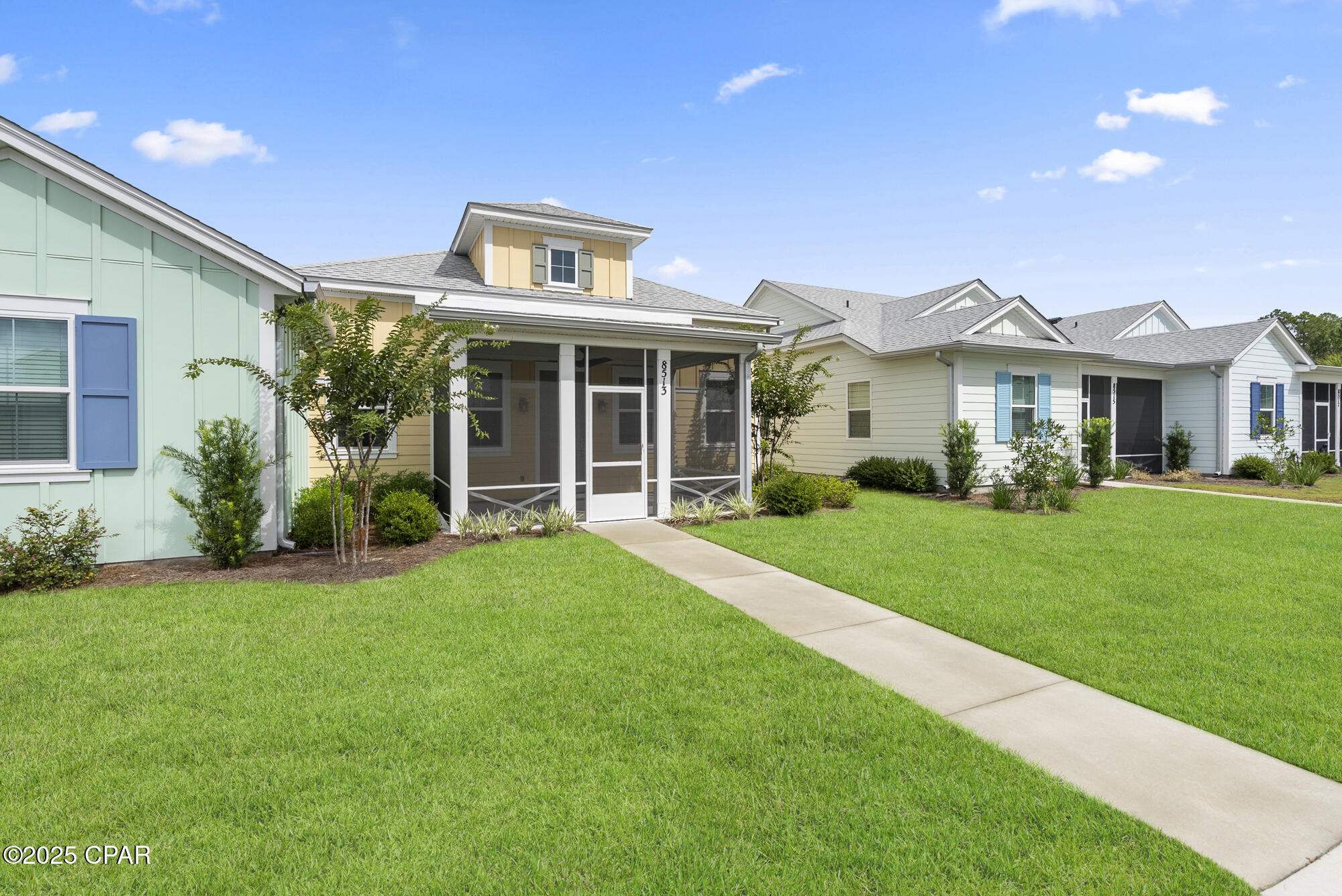 8513 Hammock Lane