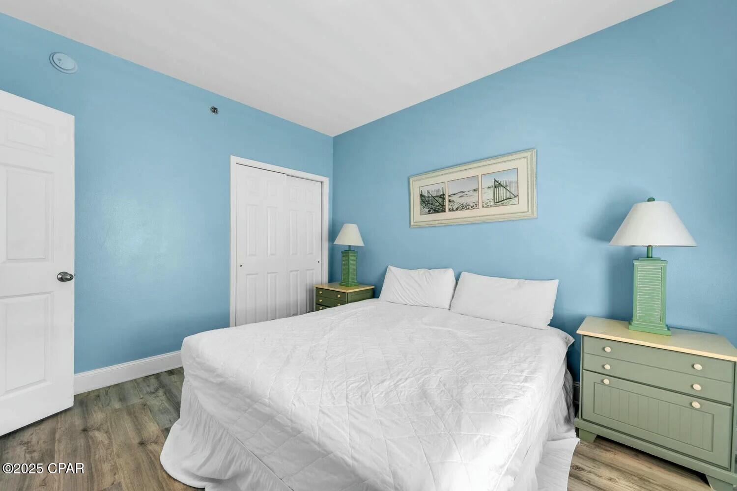 9902 S Thomas Drive 731