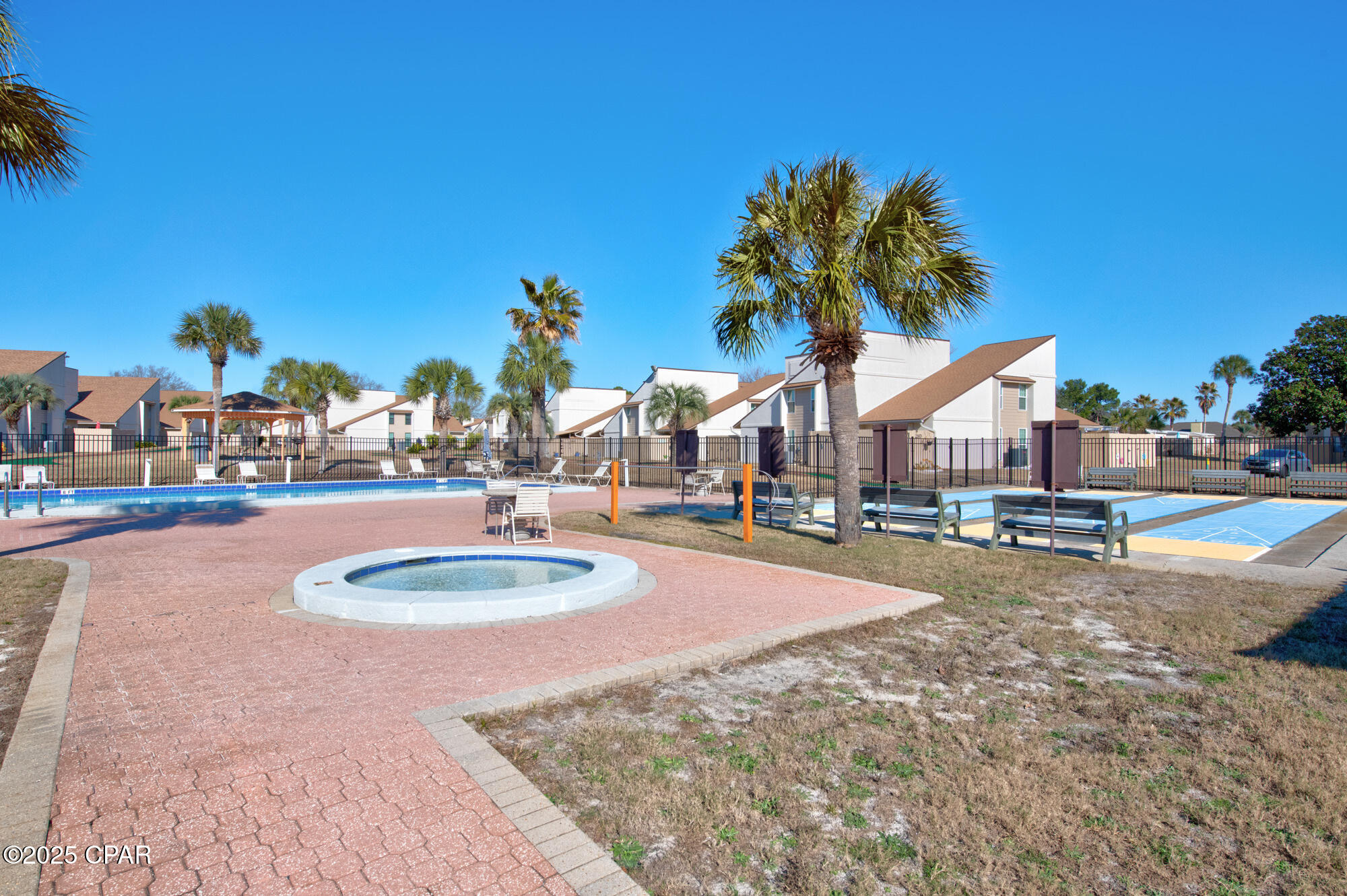 17462 Front Beach Road, D2