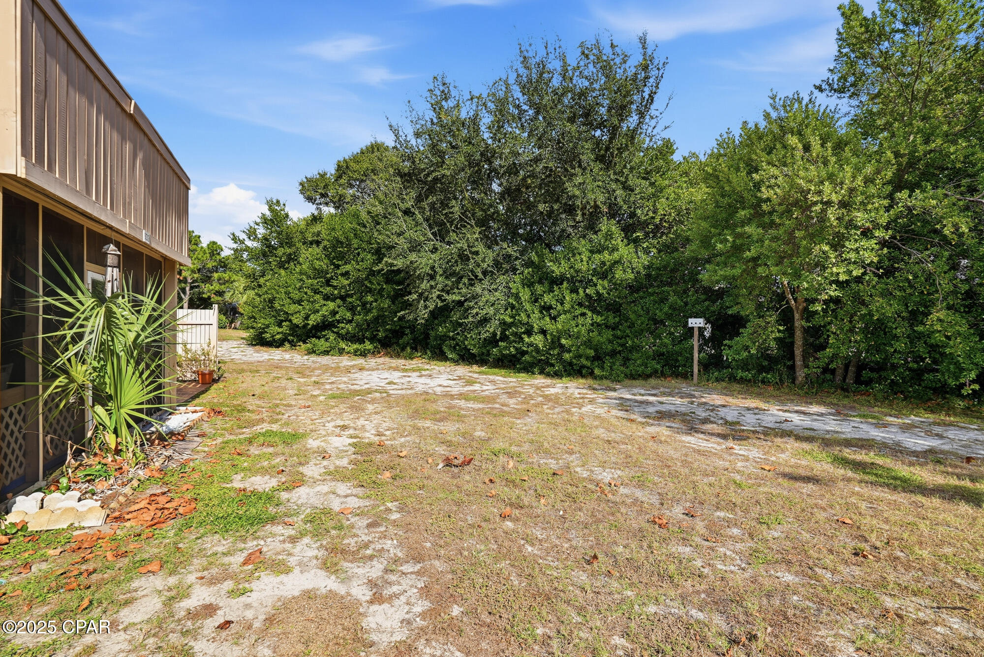 17462 Front Beach Road, D2