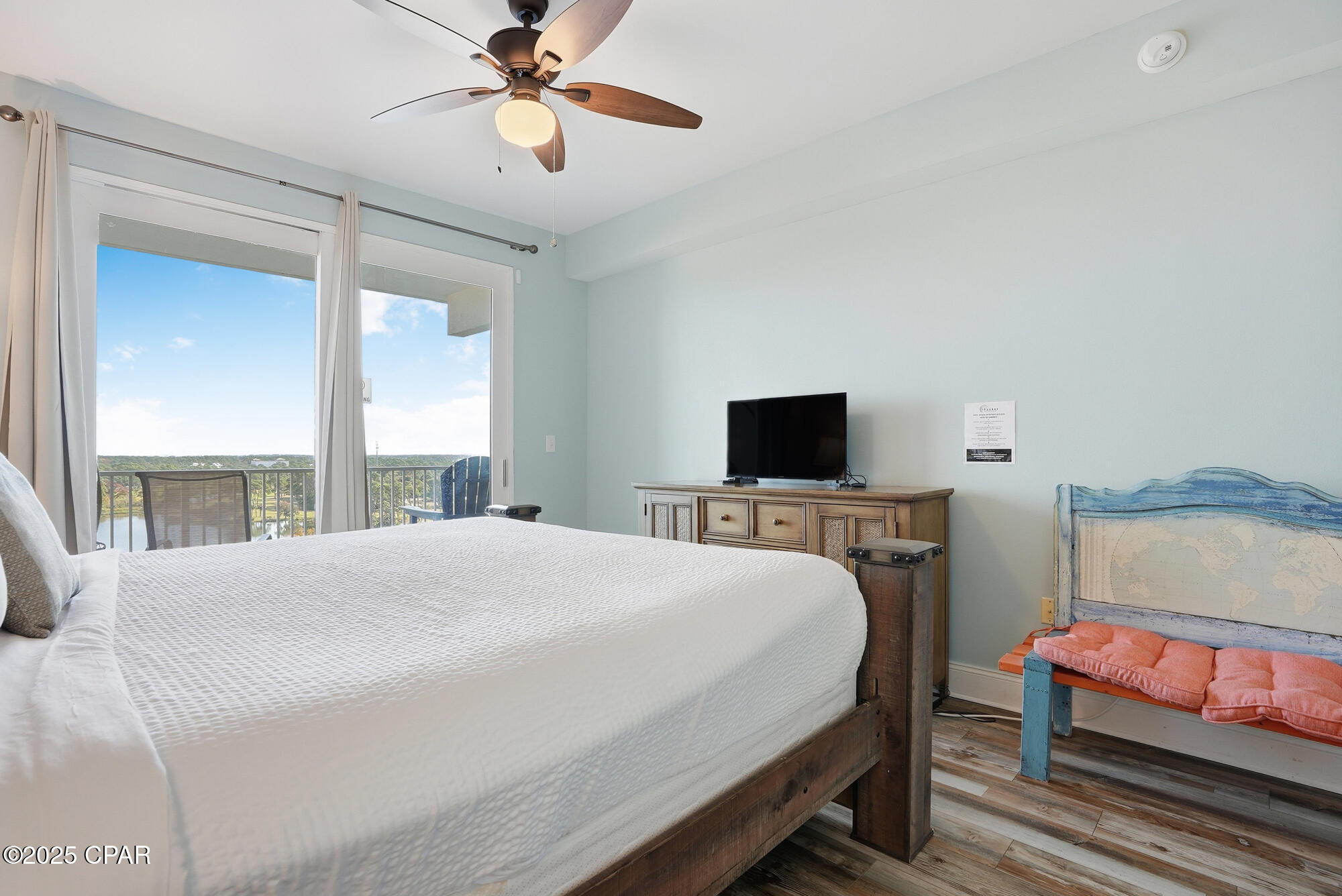 9902 S Thomas Drive 928