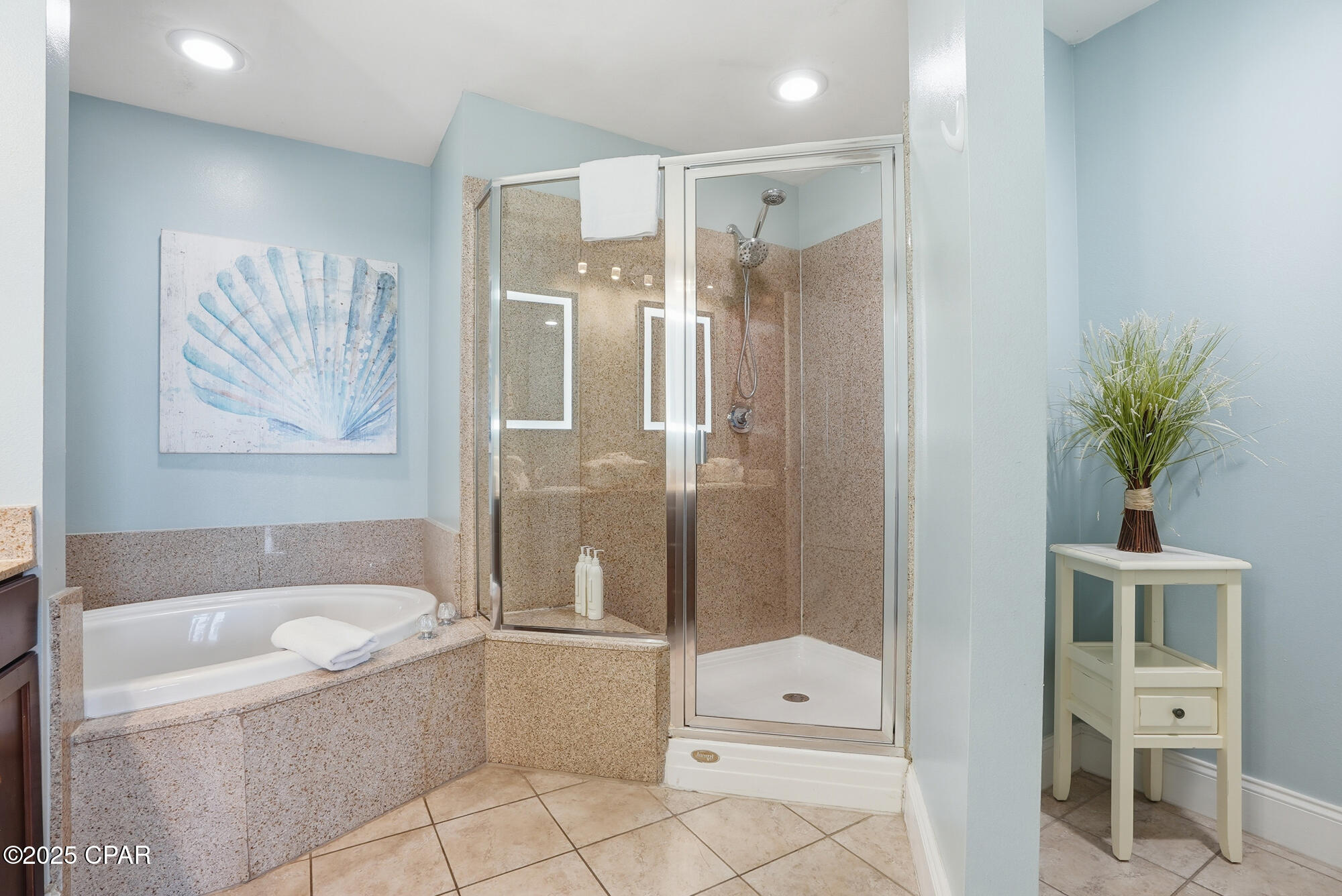 9902 S Thomas Drive 928