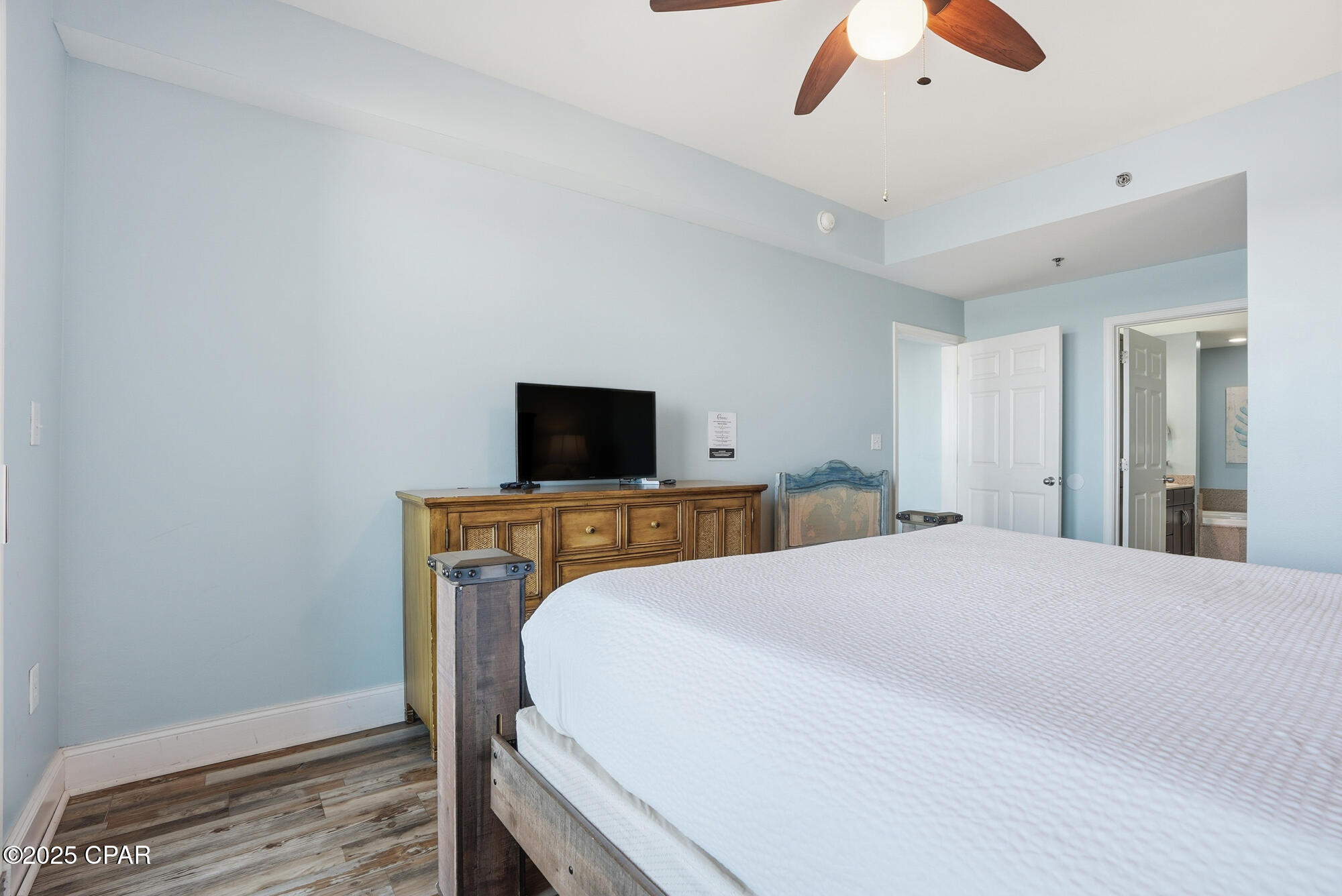 9902 S Thomas Drive 928