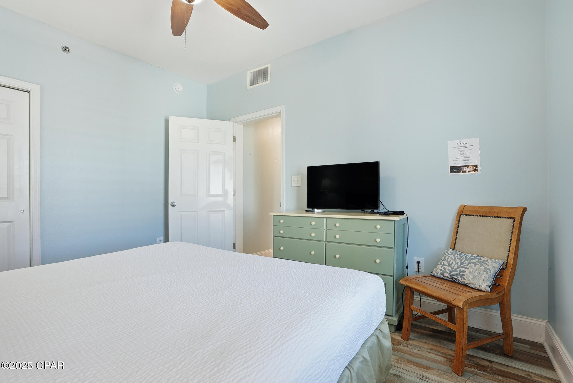 9902 S Thomas Drive 928