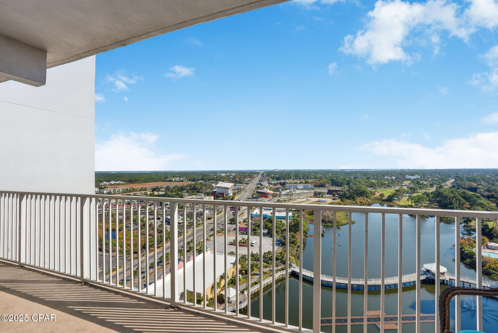 9902 S Thomas Drive 1832