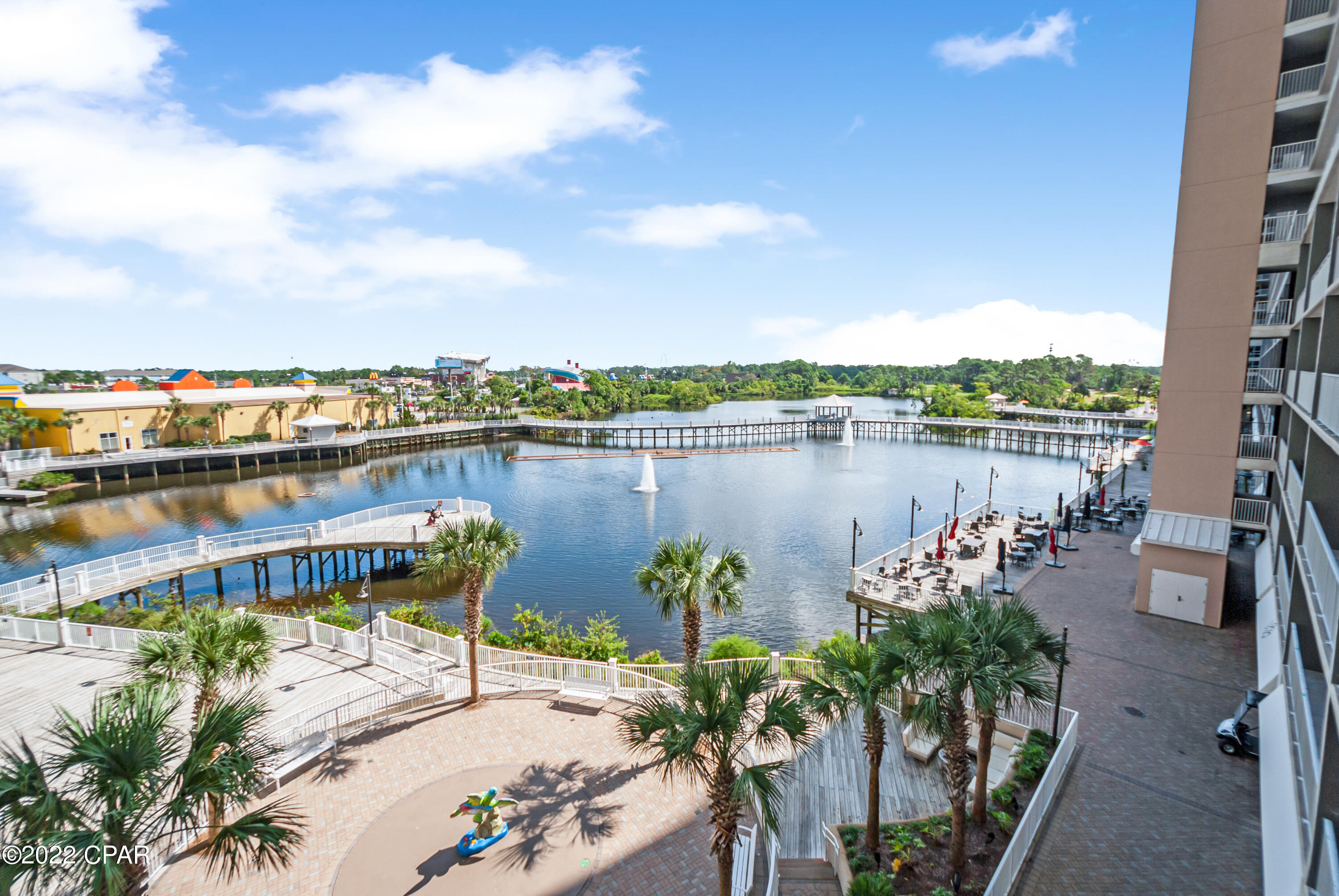 9902 S Thomas Drive 1832