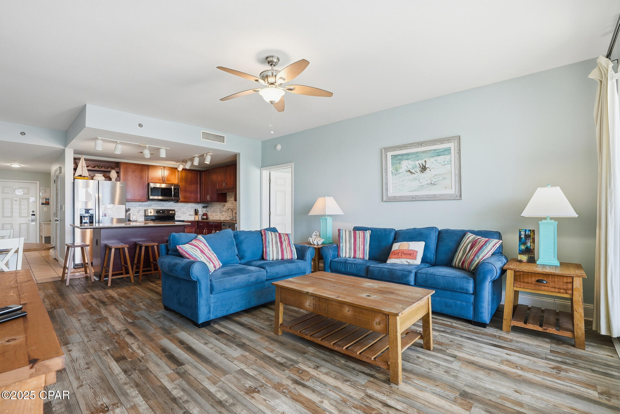 9902 S Thomas Drive 1832