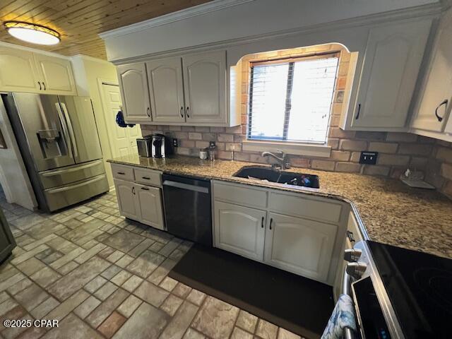711 Bluefish Drive