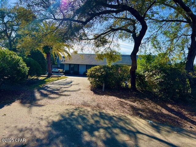 711 Bluefish Drive