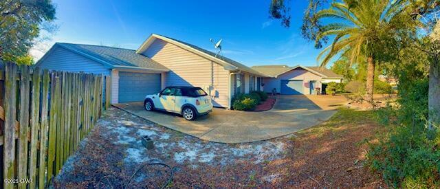 711 Bluefish Drive