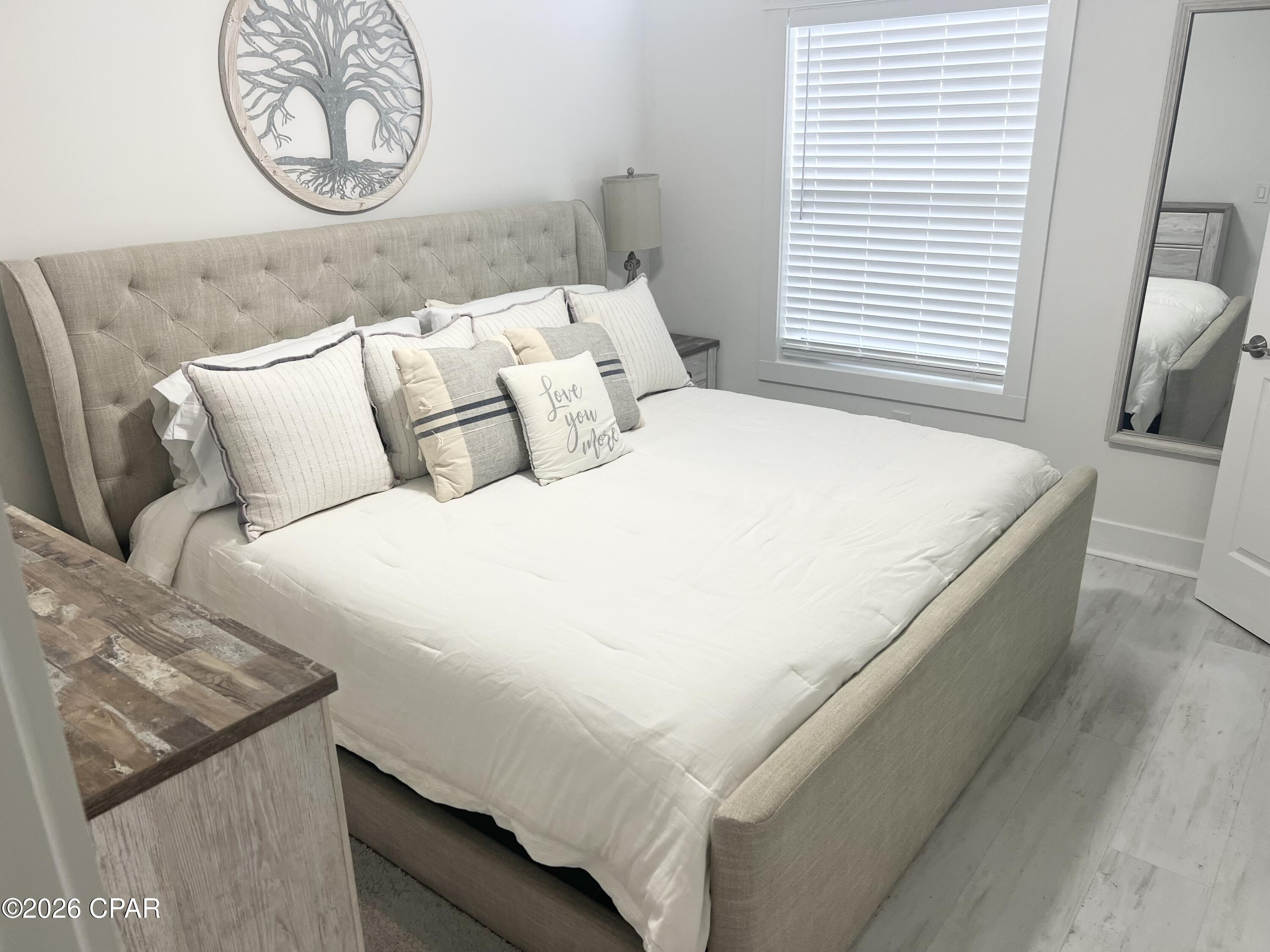 7813 N Lagoon Drive 4A