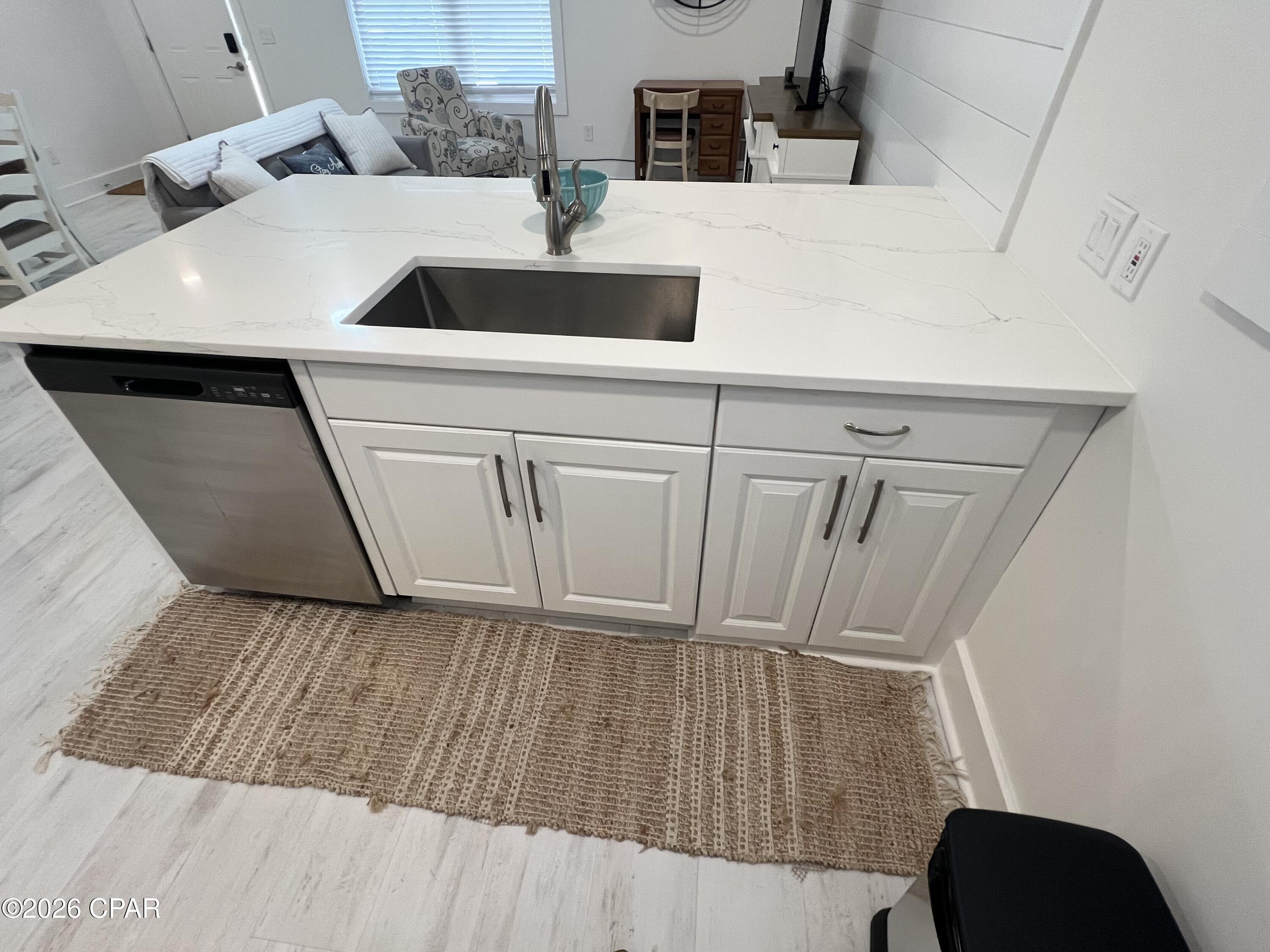 7813 N Lagoon Drive 4A