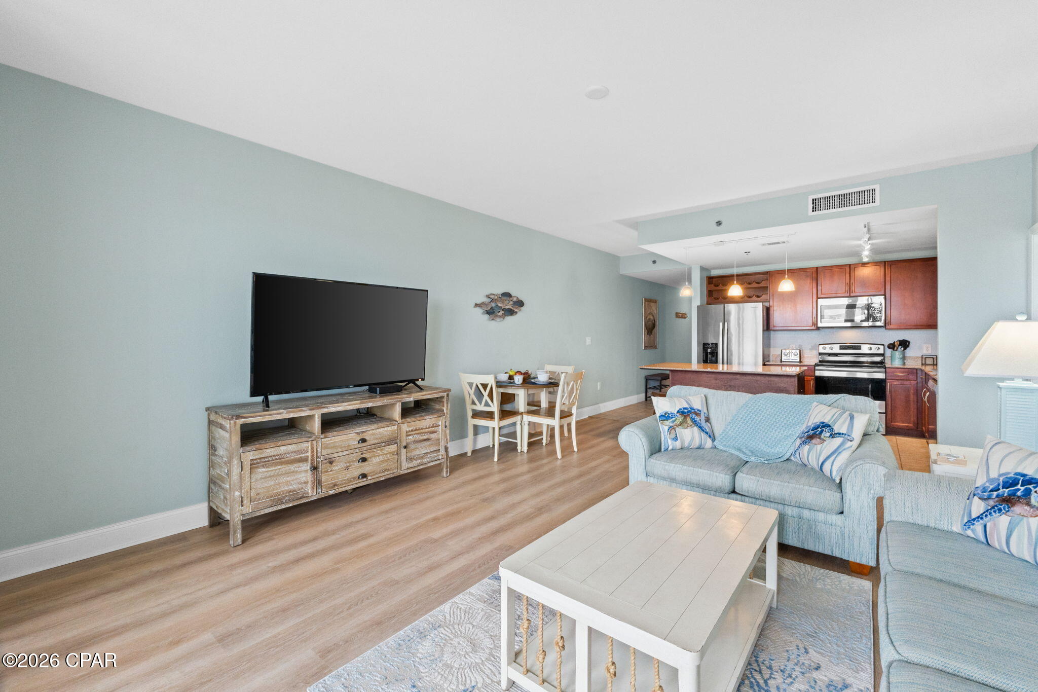 9860 S Thomas Drive 226