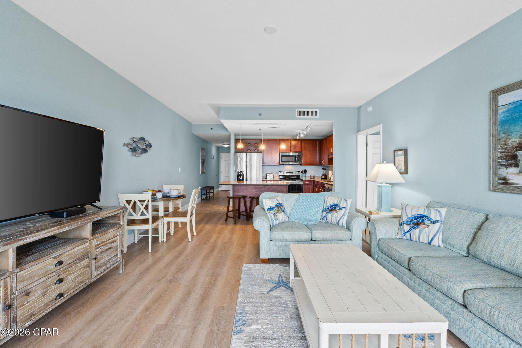 9860 S Thomas Drive 226