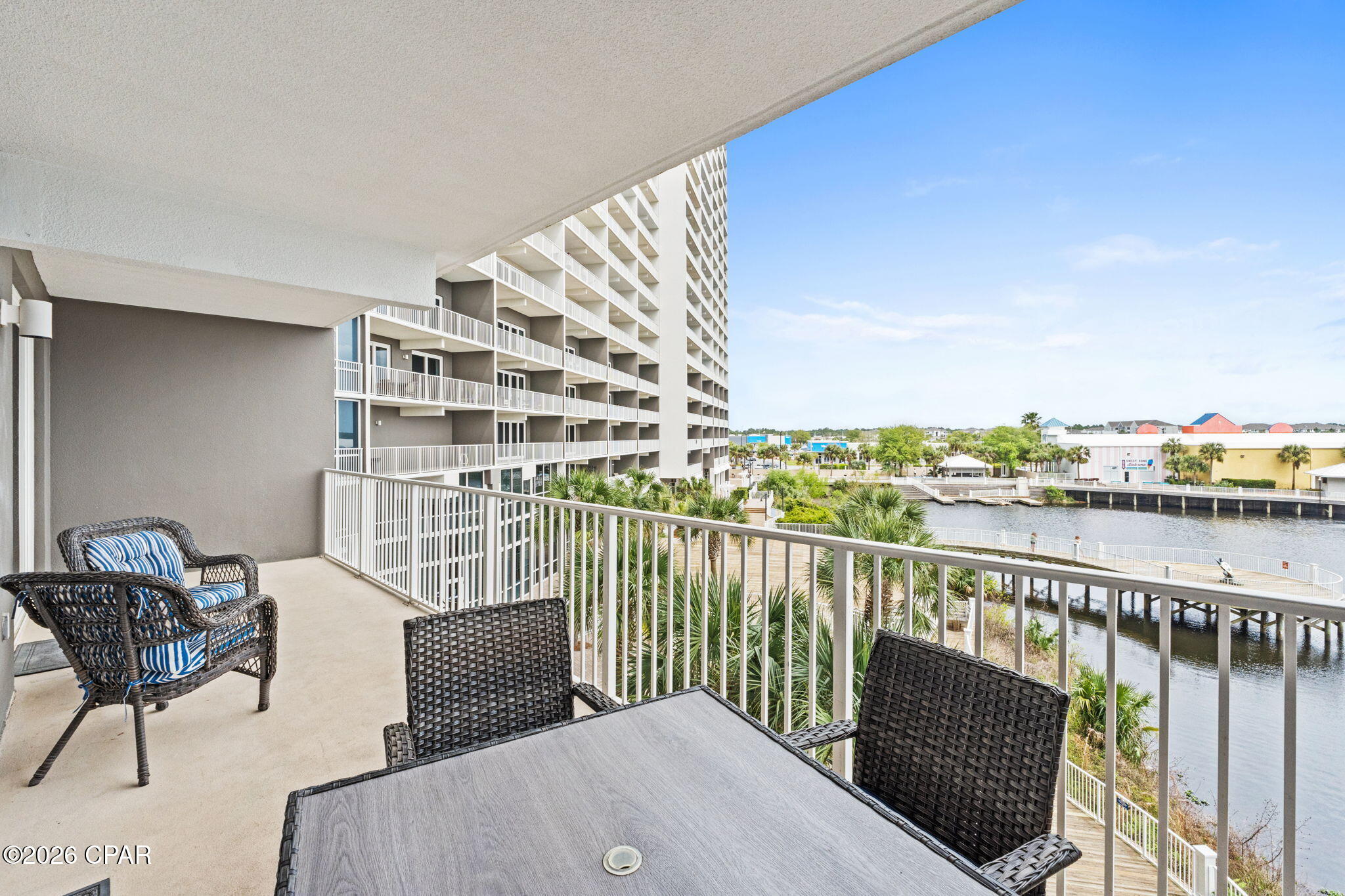 9860 S Thomas Drive 226