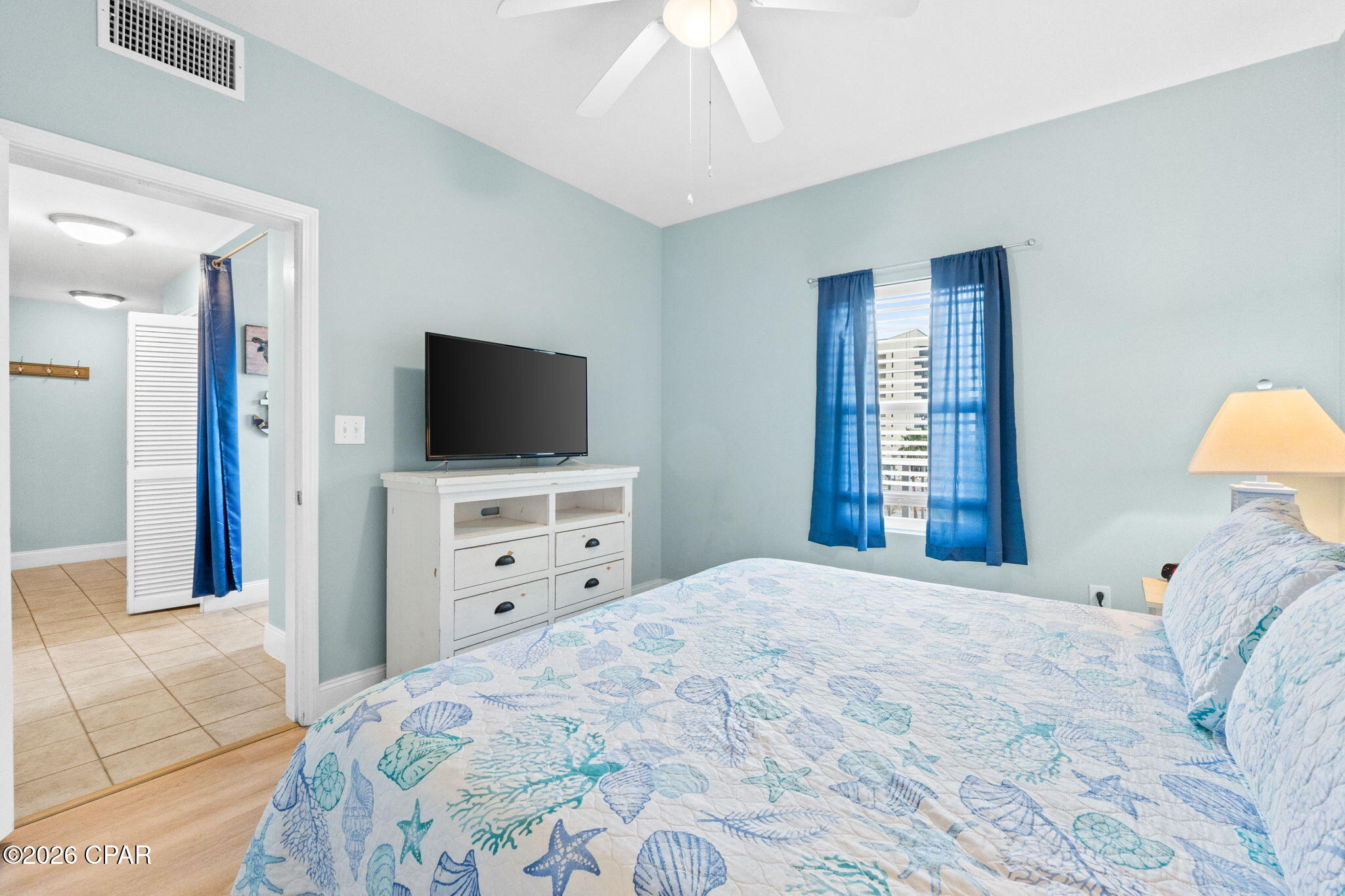 9860 S Thomas Drive 226