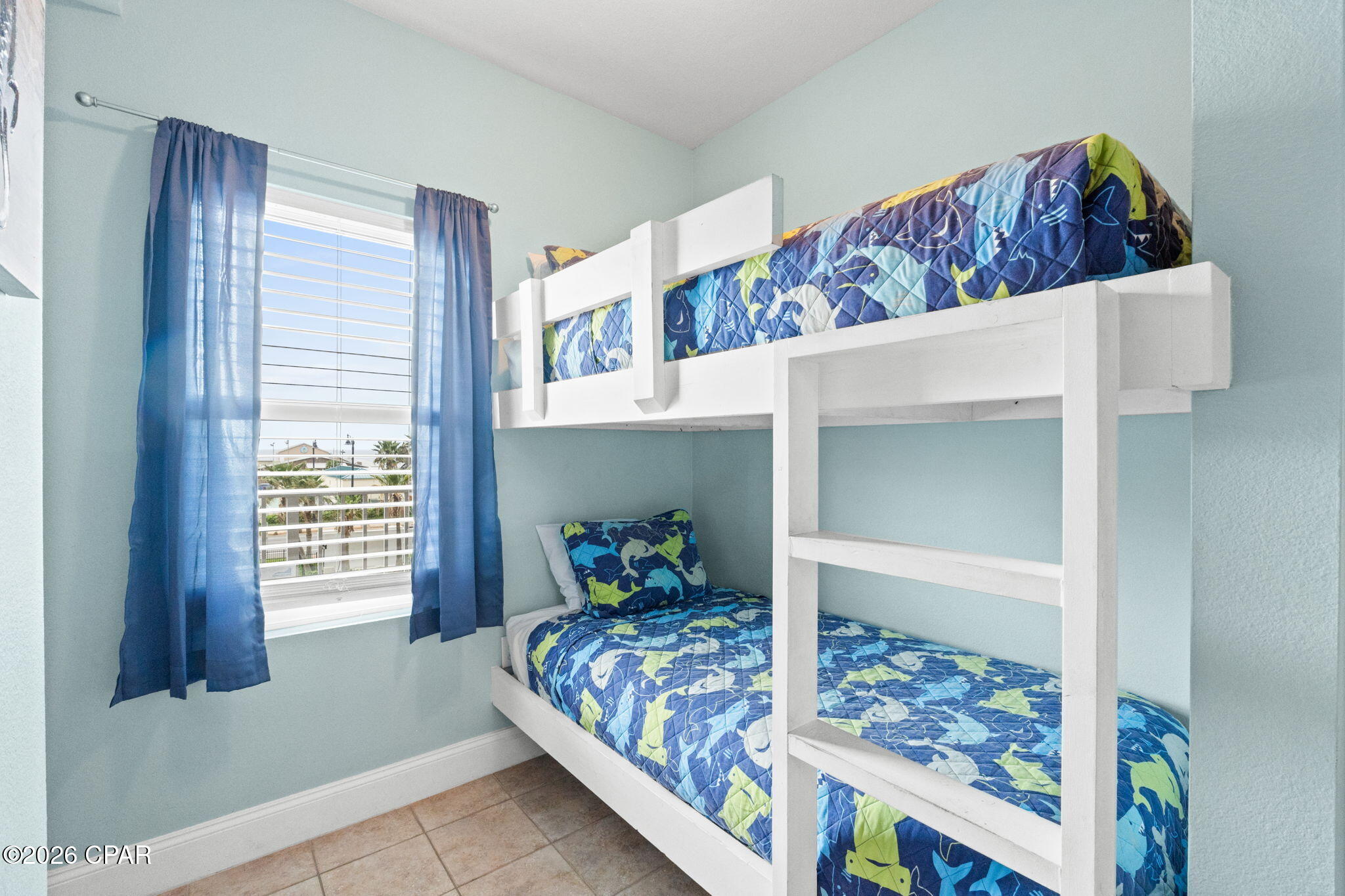 9860 S Thomas Drive 226