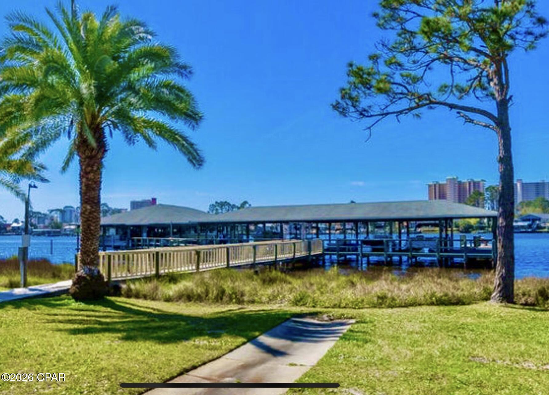 7813 N Lagoon Drive 4A