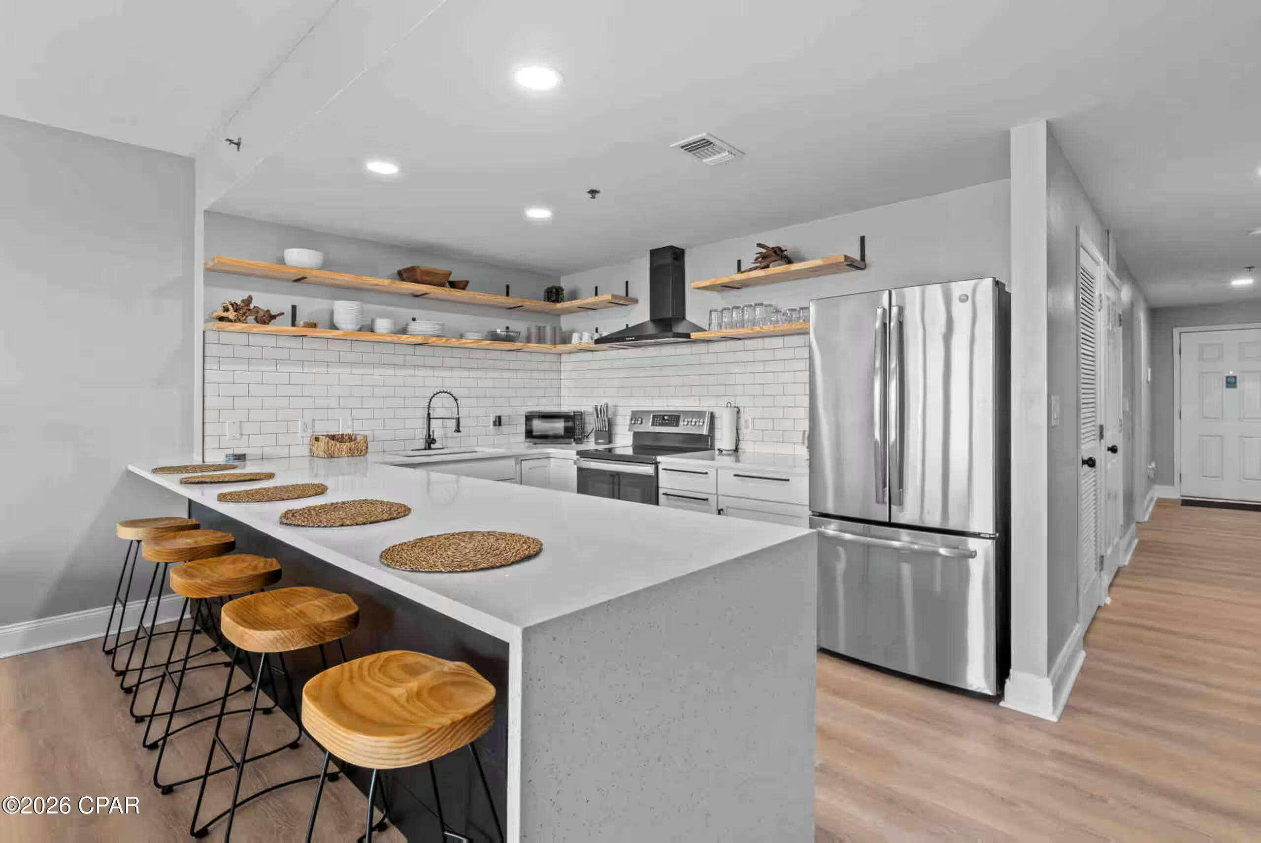 9860 S Thomas Drive 1012
