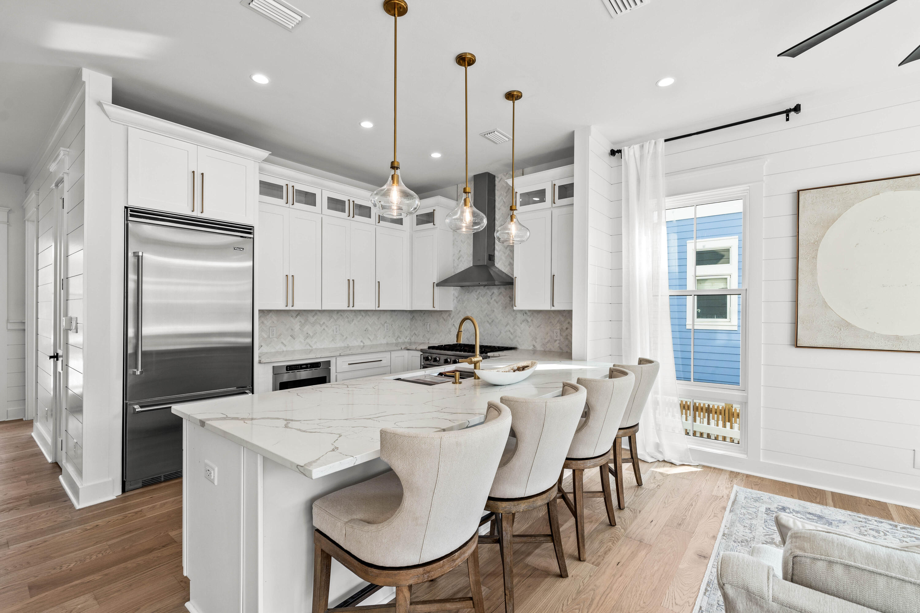 137 Parkshore Drive