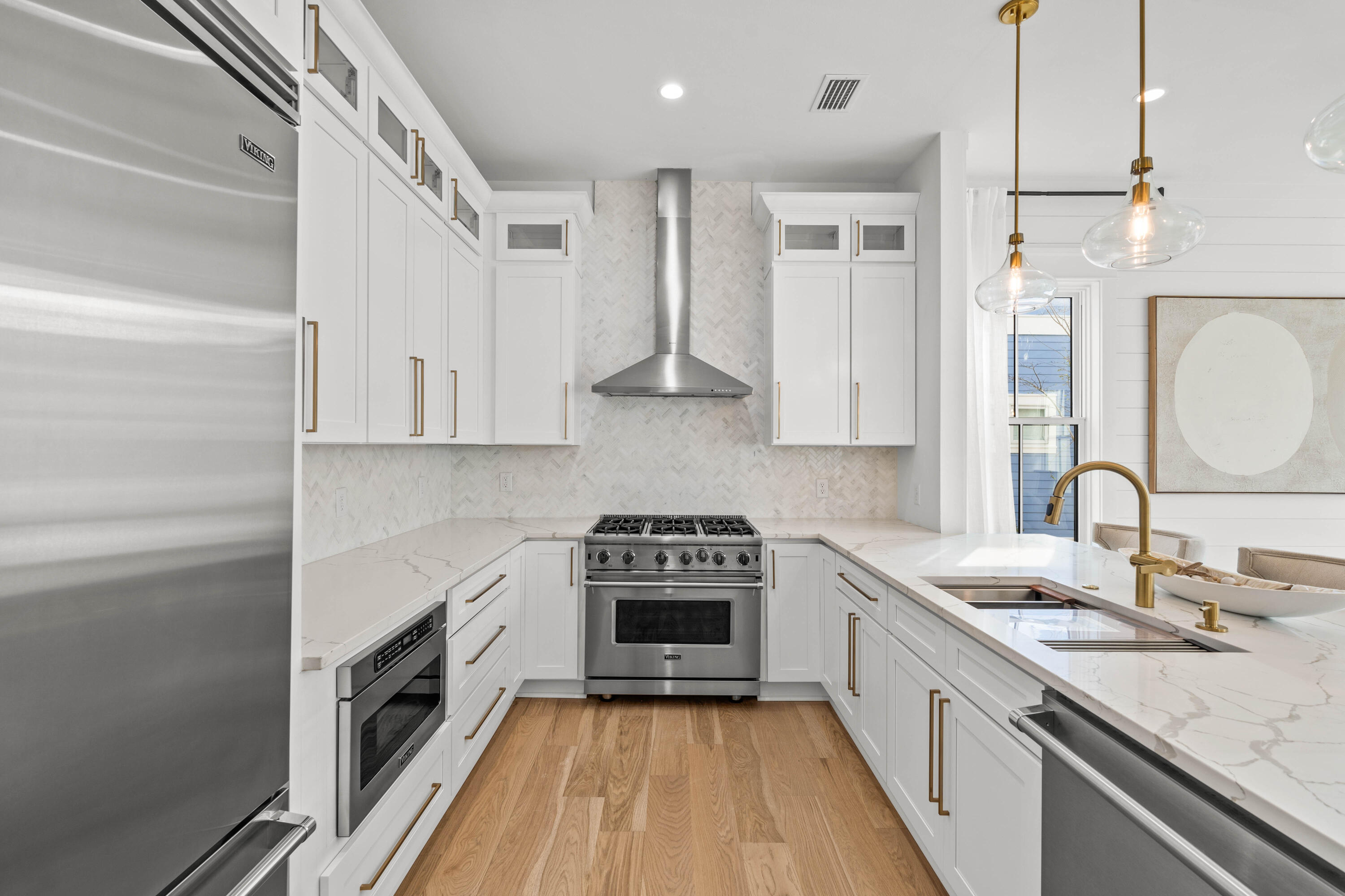 137 Parkshore Drive