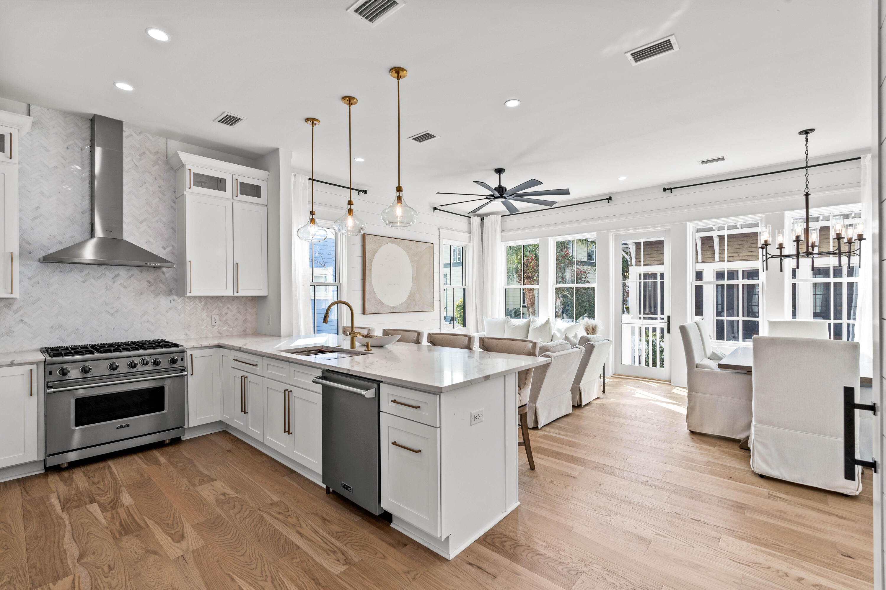137 Parkshore Drive