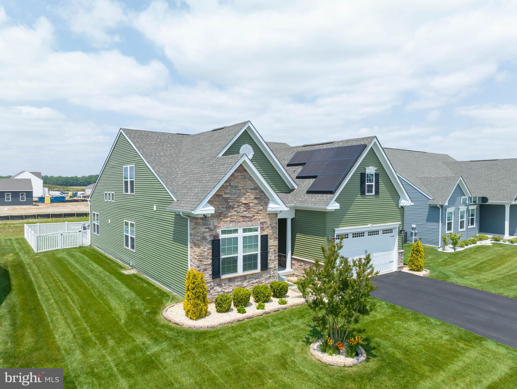 28008 Hatteras Dr