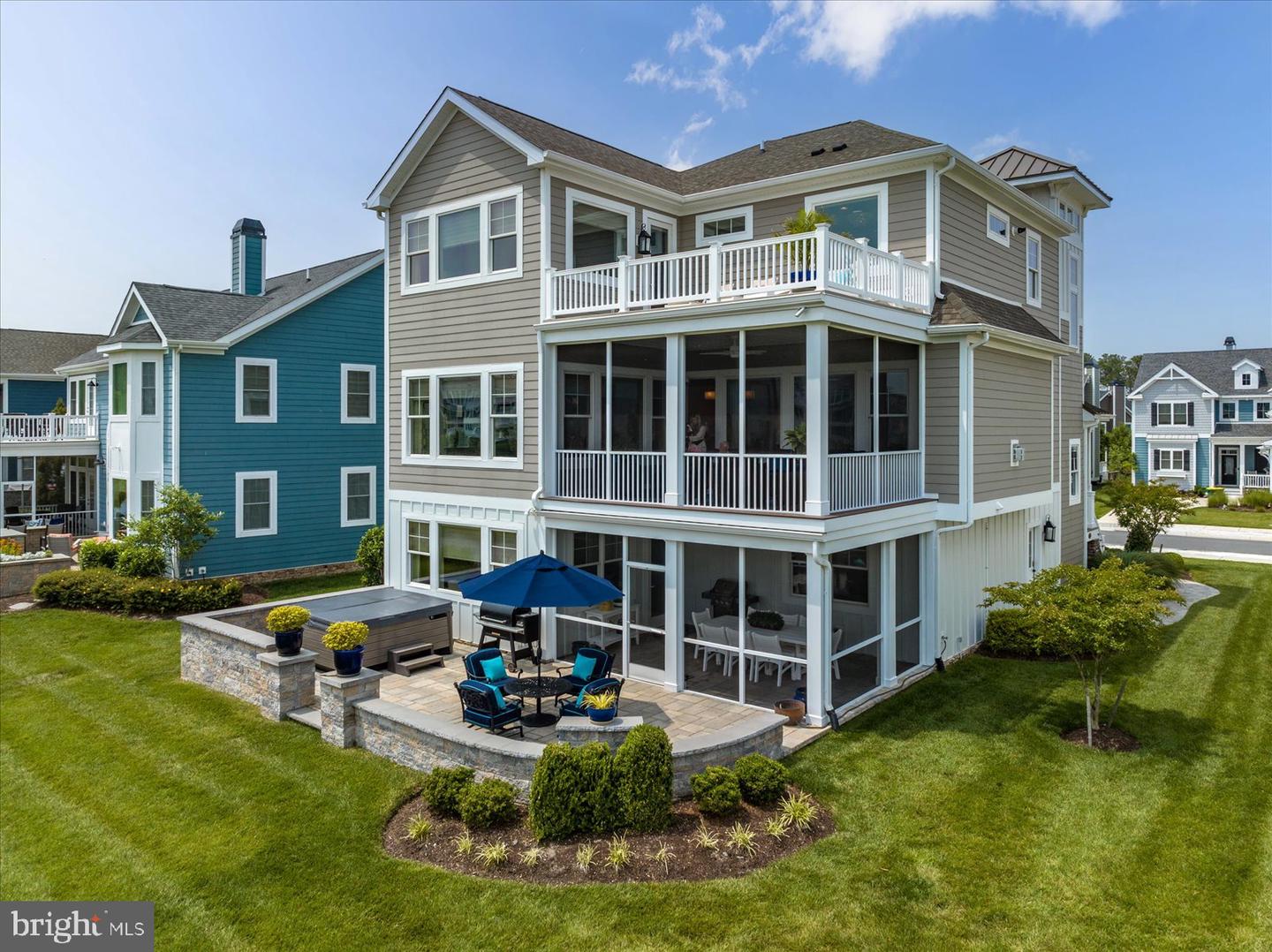 26064 Crosswinds Landing