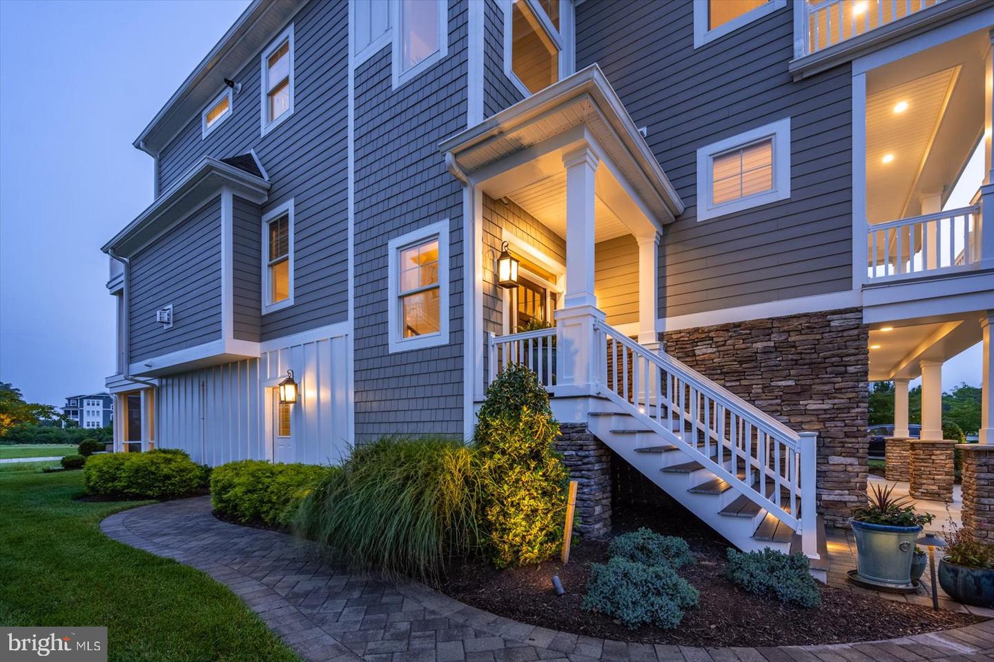 26064 Crosswinds Landing